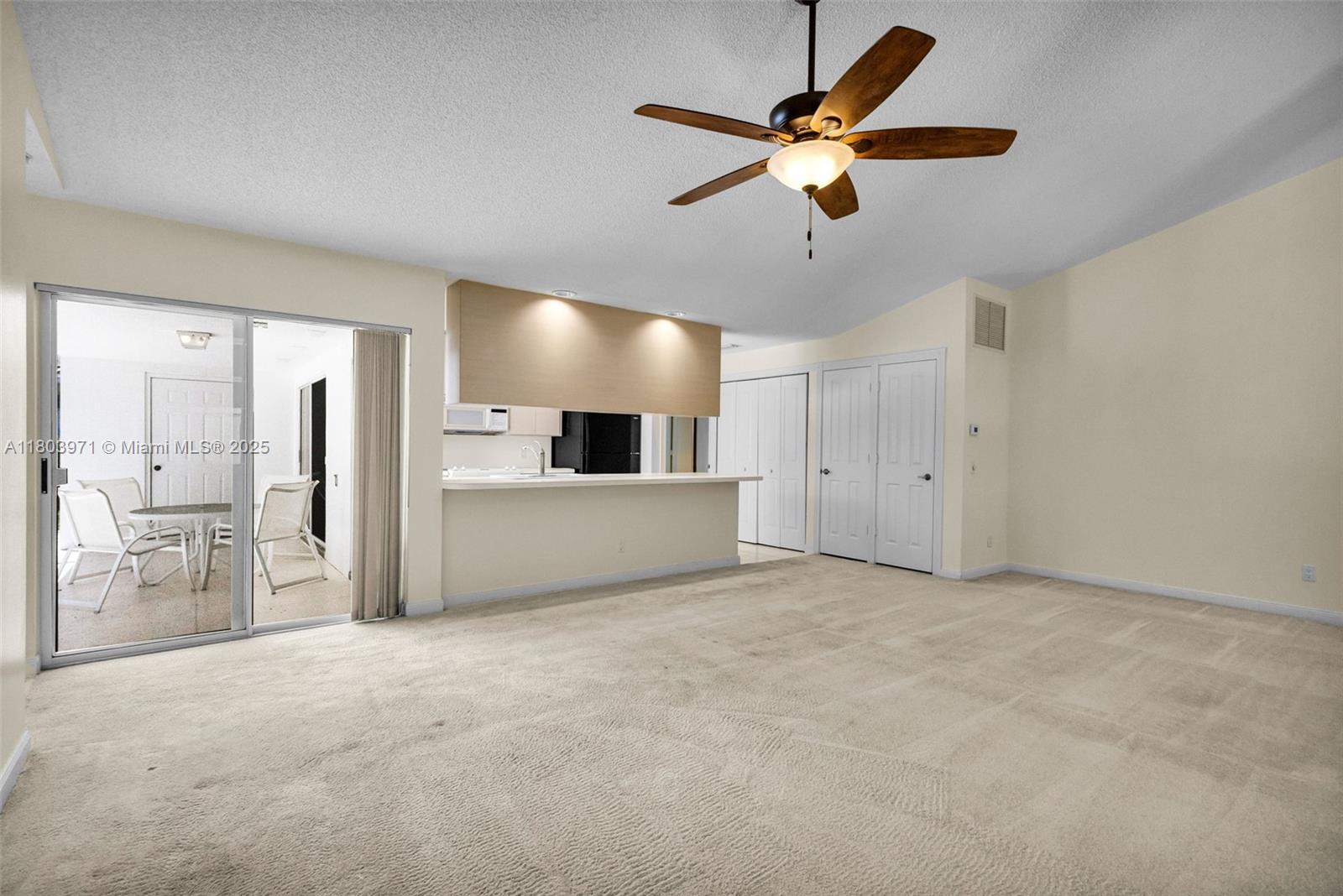 OAKS-SUNTERRACE 1 - Residential