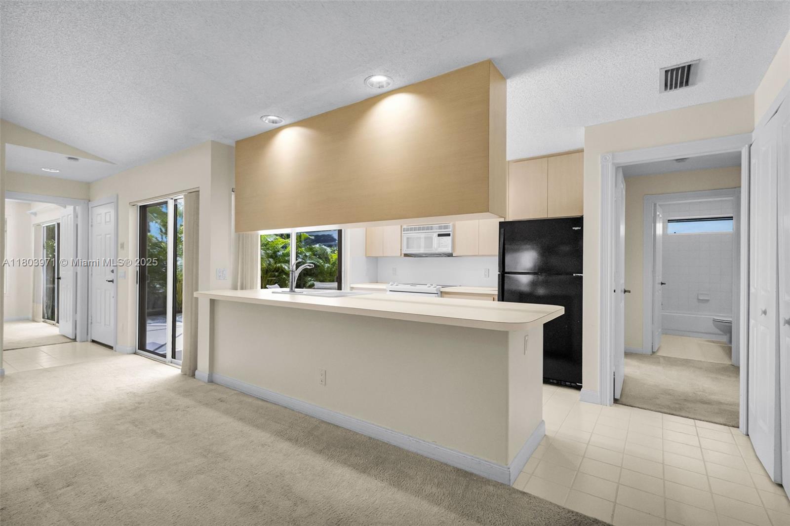OAKS-SUNTERRACE 1 - Residential