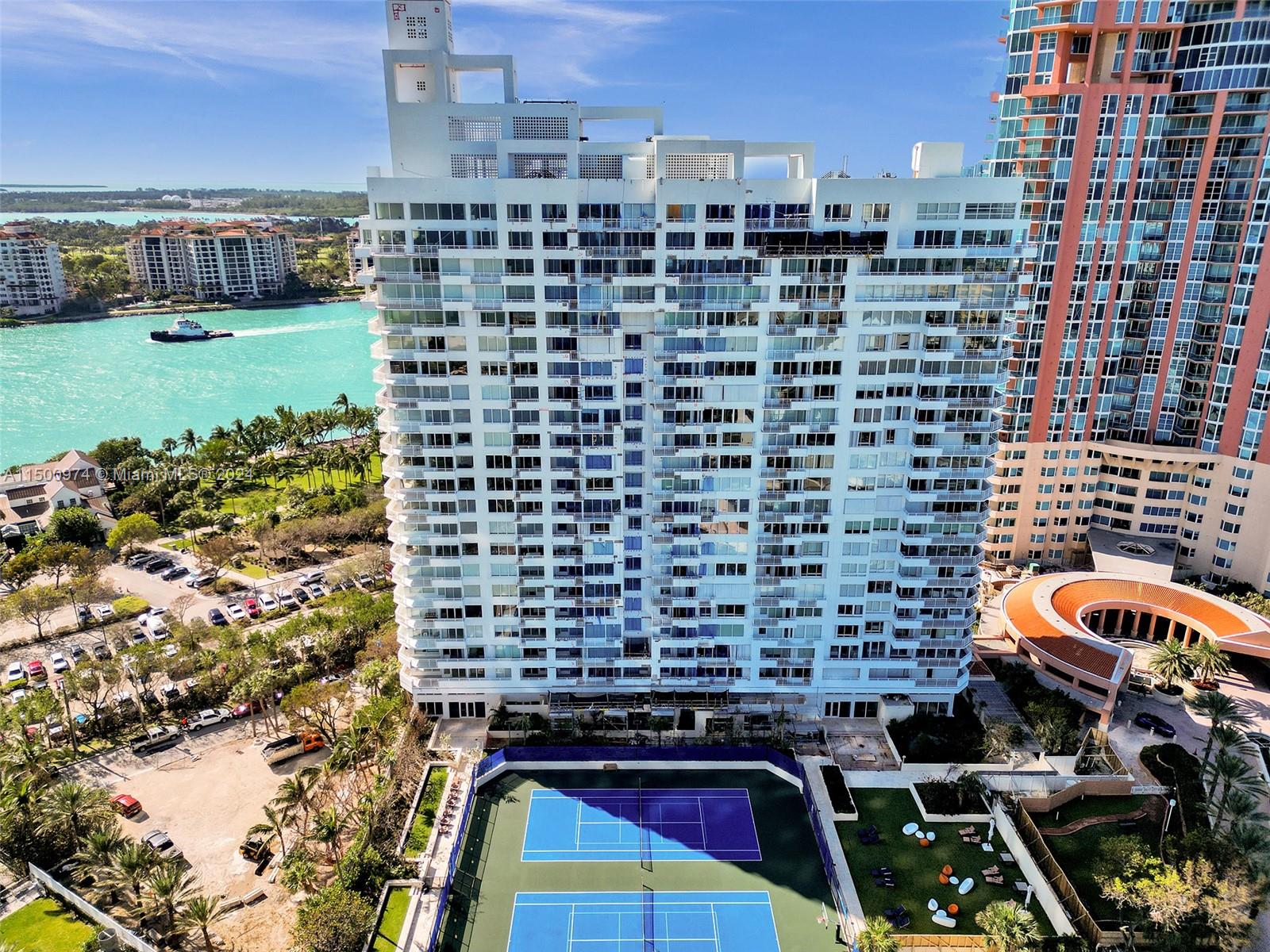 SOUTH POINTE TOWERS CONDO - Residential