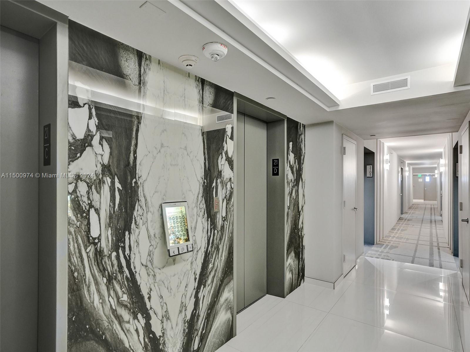 SOUTH POINTE TOWERS CONDO - Residential