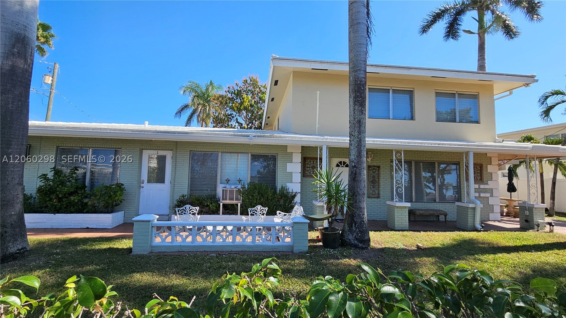 220 SE 12th Ave