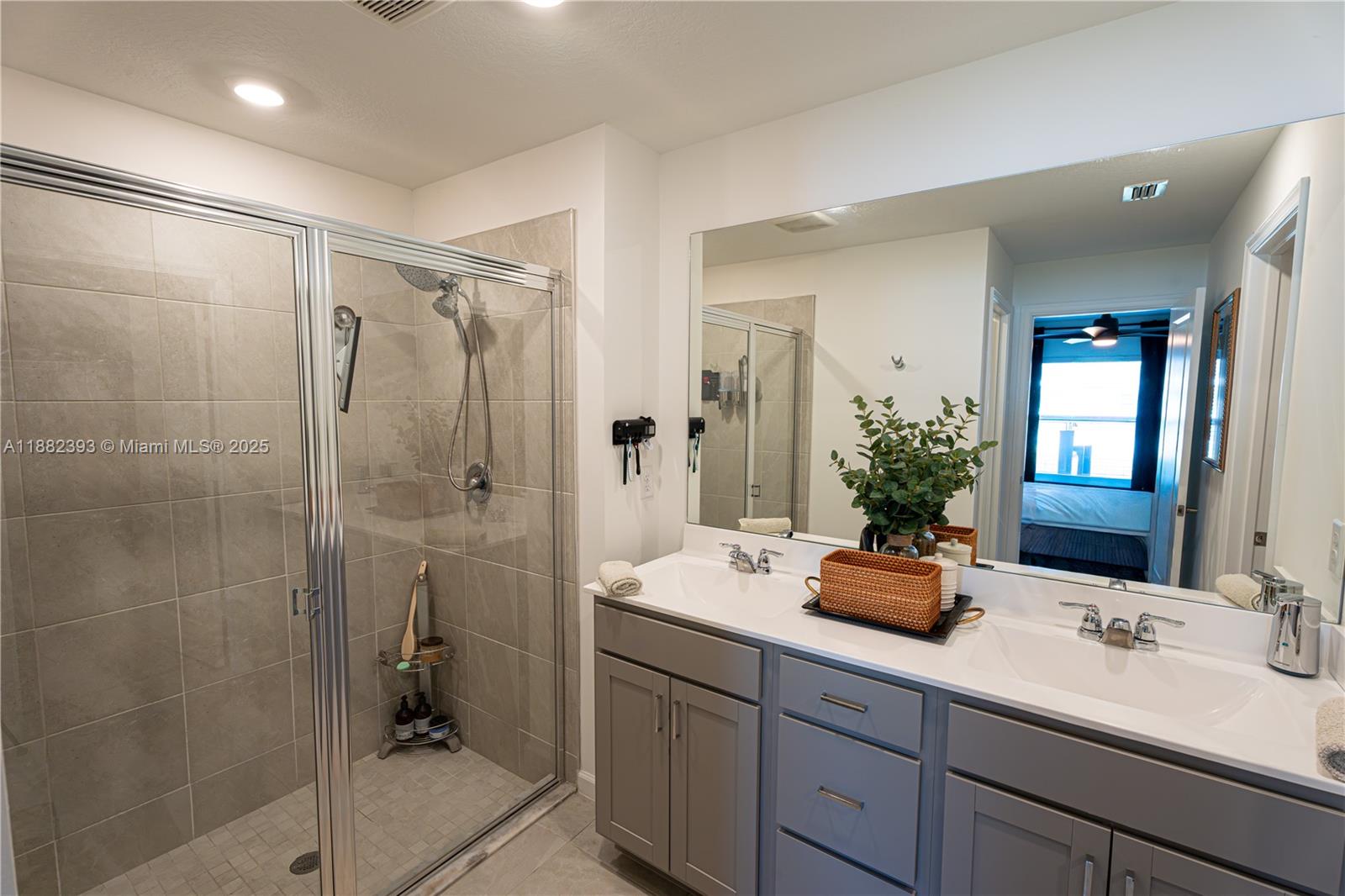 LTC RANCH WEST PHASE 1 - Residential Lease