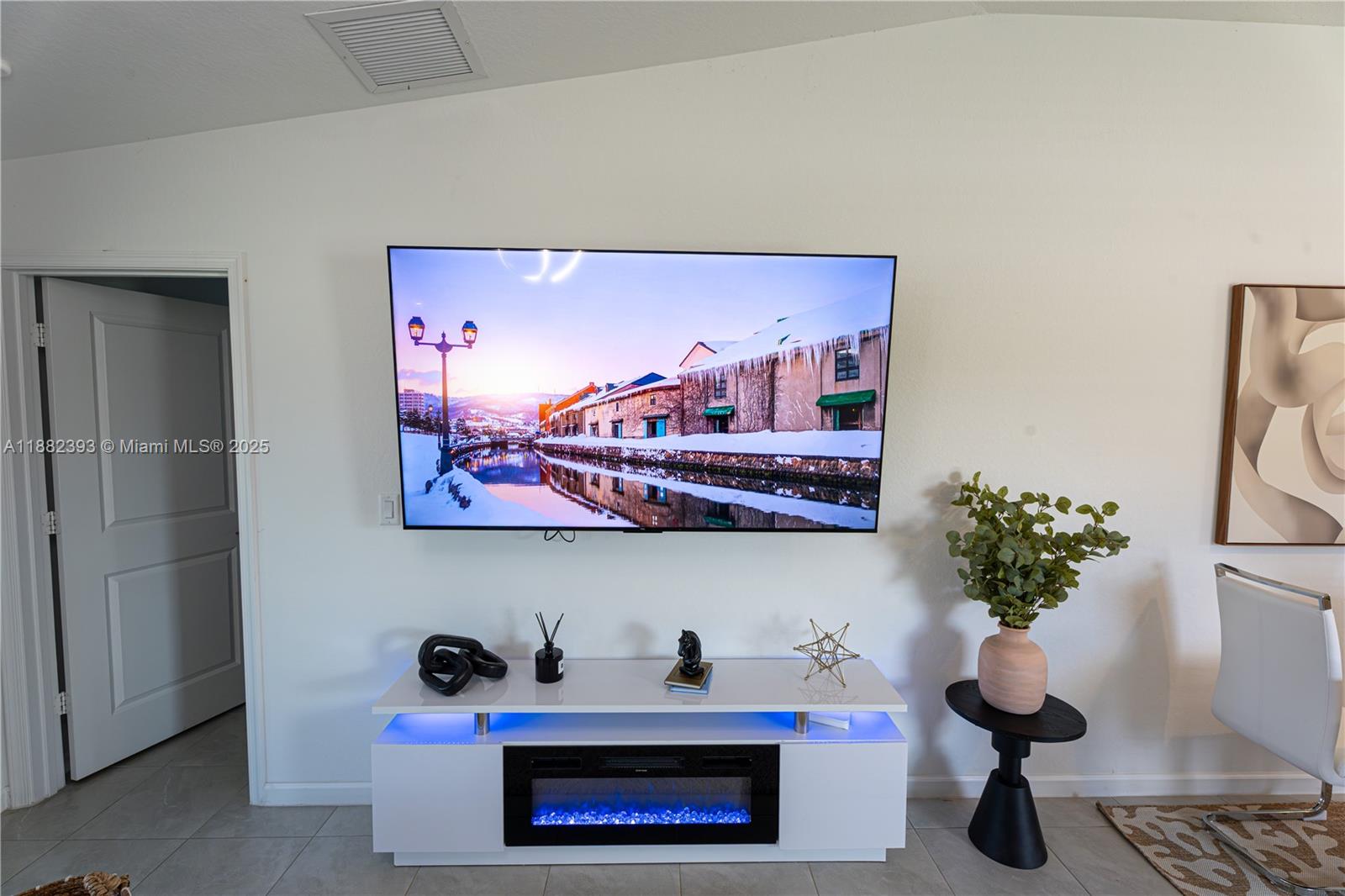 LTC RANCH WEST PHASE 1 - Residential Lease