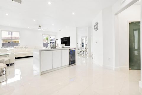 Tiny photo for 16621 SW 58th Ter, Miami, FL 33193 (MLS # A12006021)