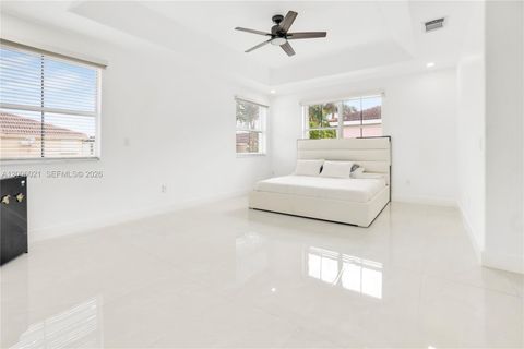 Tiny photo for 16621 SW 58th Ter, Miami, FL 33193 (MLS # A12006021)