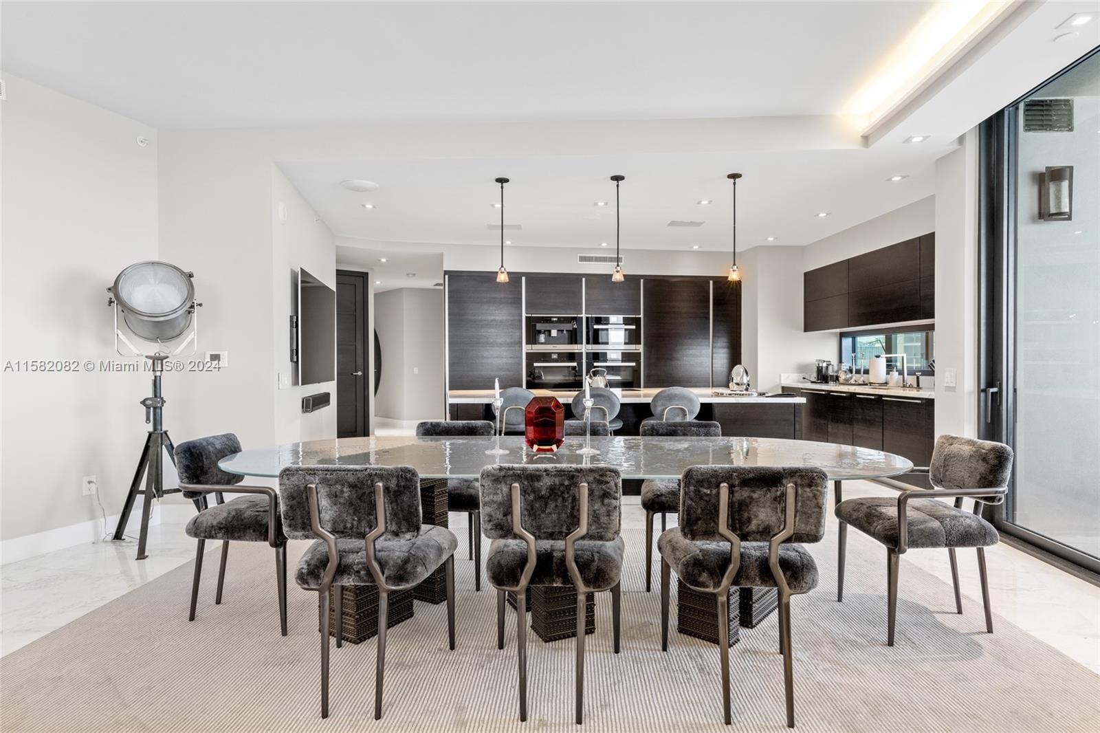 Porsche Design Tower - Residential