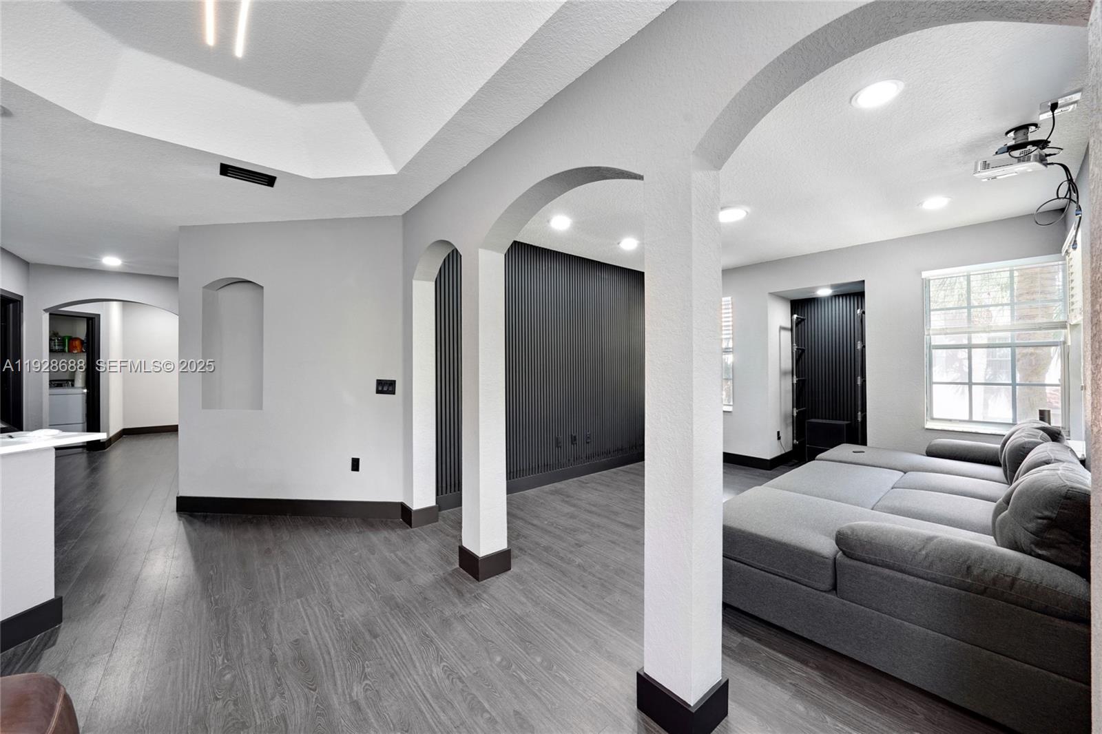 RESIDENCES OF BELMONT AT - Residential