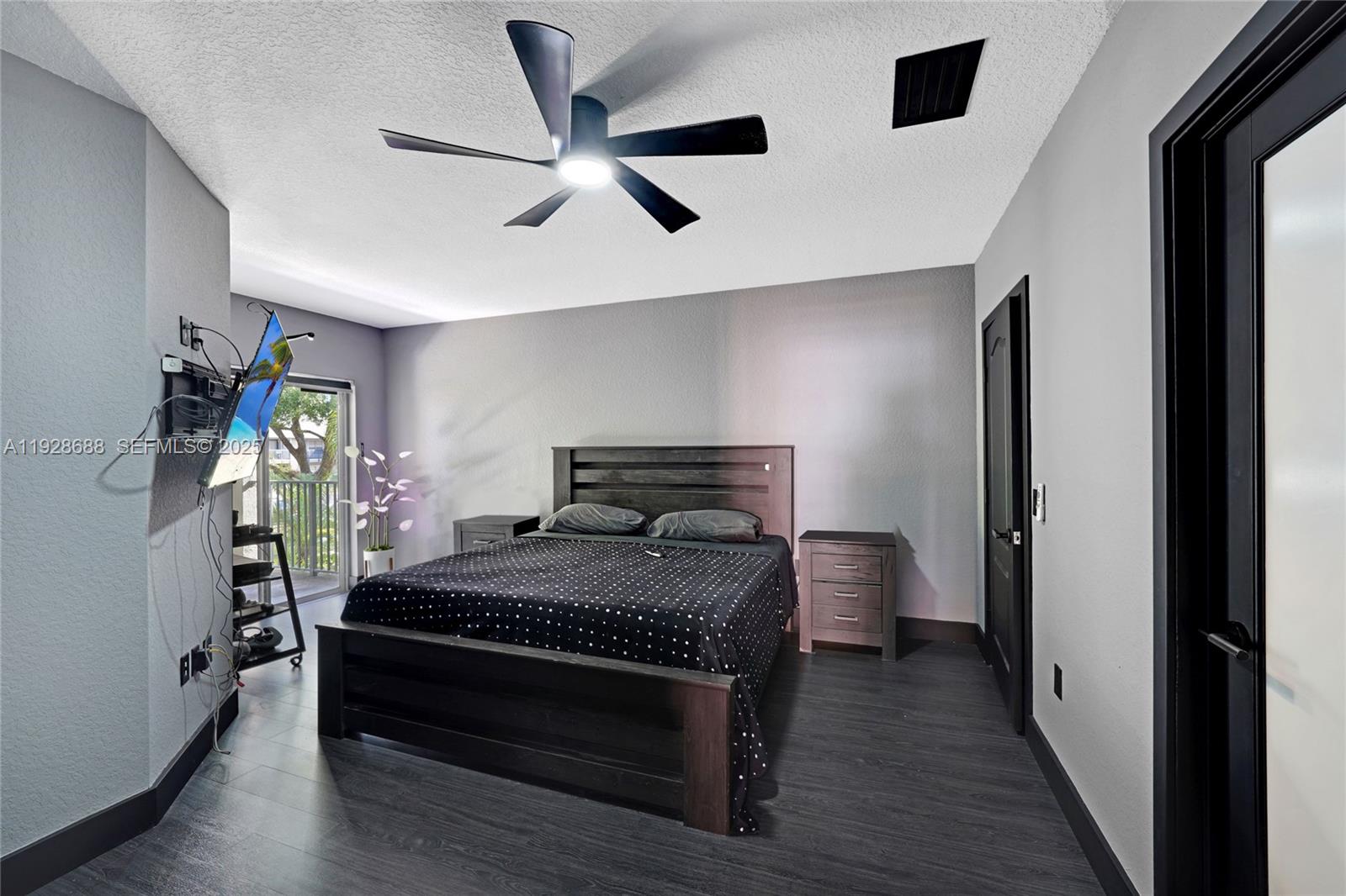 RESIDENCES OF BELMONT AT - Residential