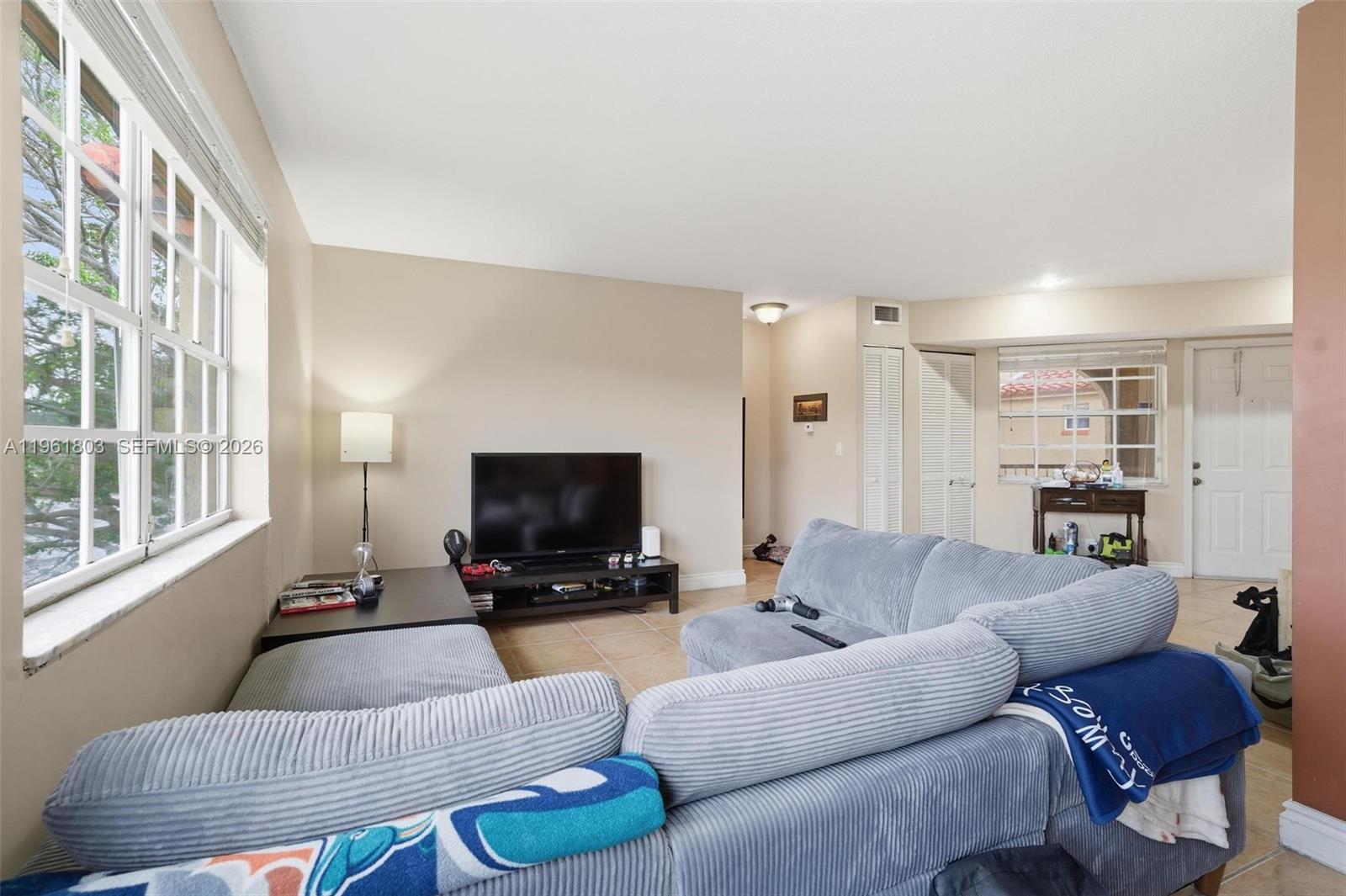 WINDMILL LAKES II CONDO - Residential