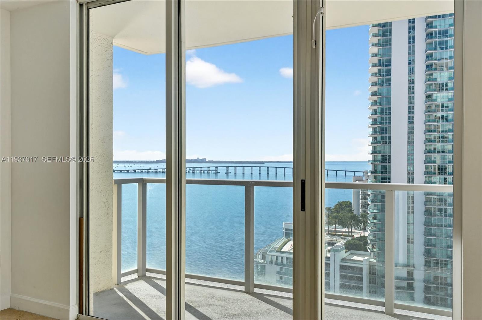 THE MARK ON BRICKELL COND - Residential