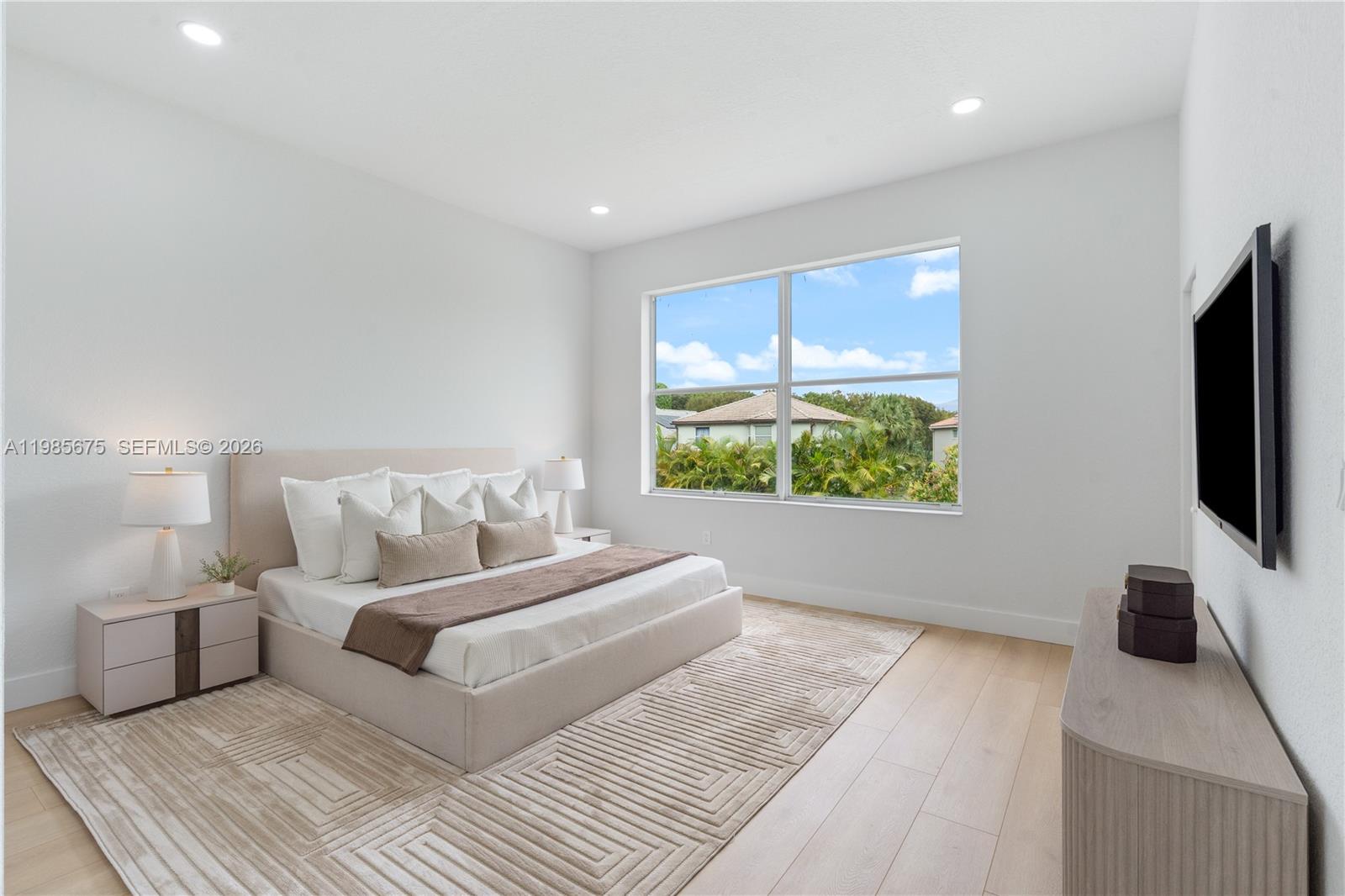 OLYMPIA 2 - Residential Lease