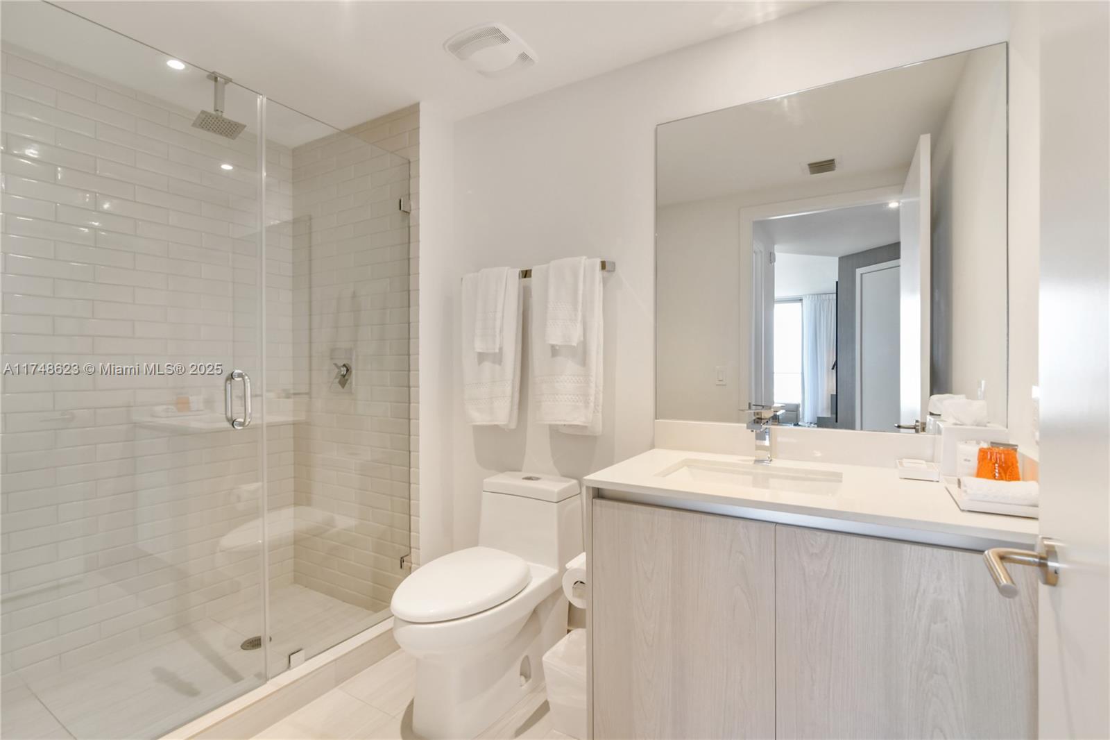 4010 SOUTH OCEAN CONDO HO - Residential