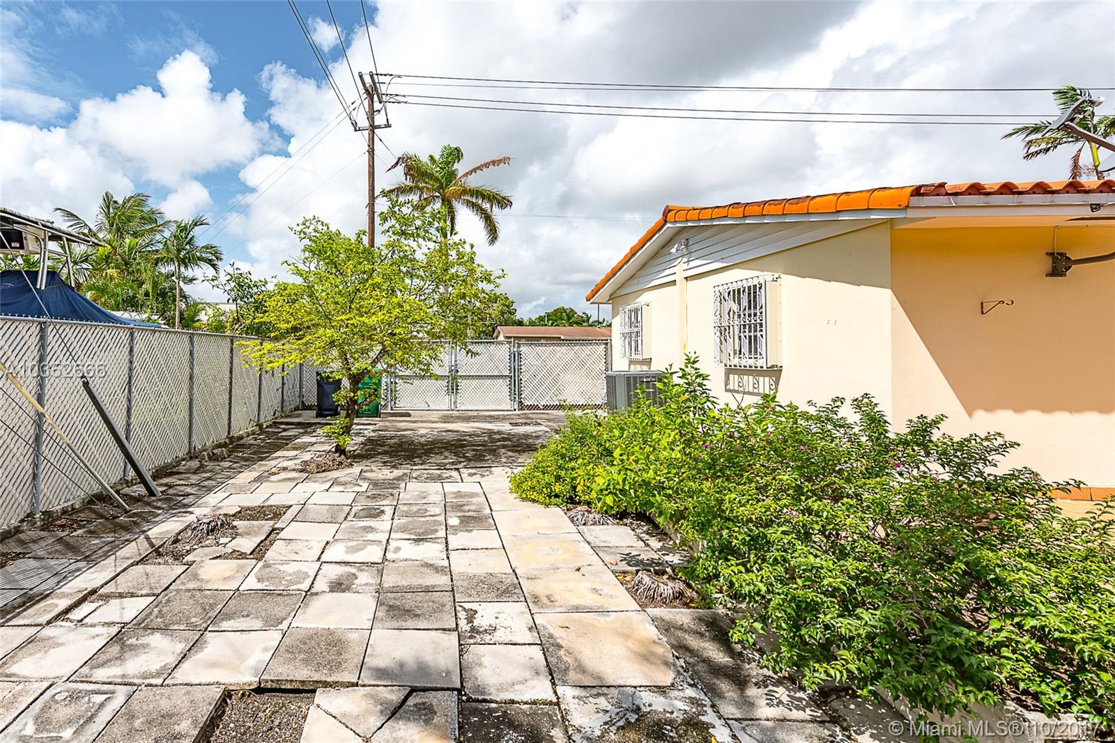 DARLINGTON MANOR - Residential