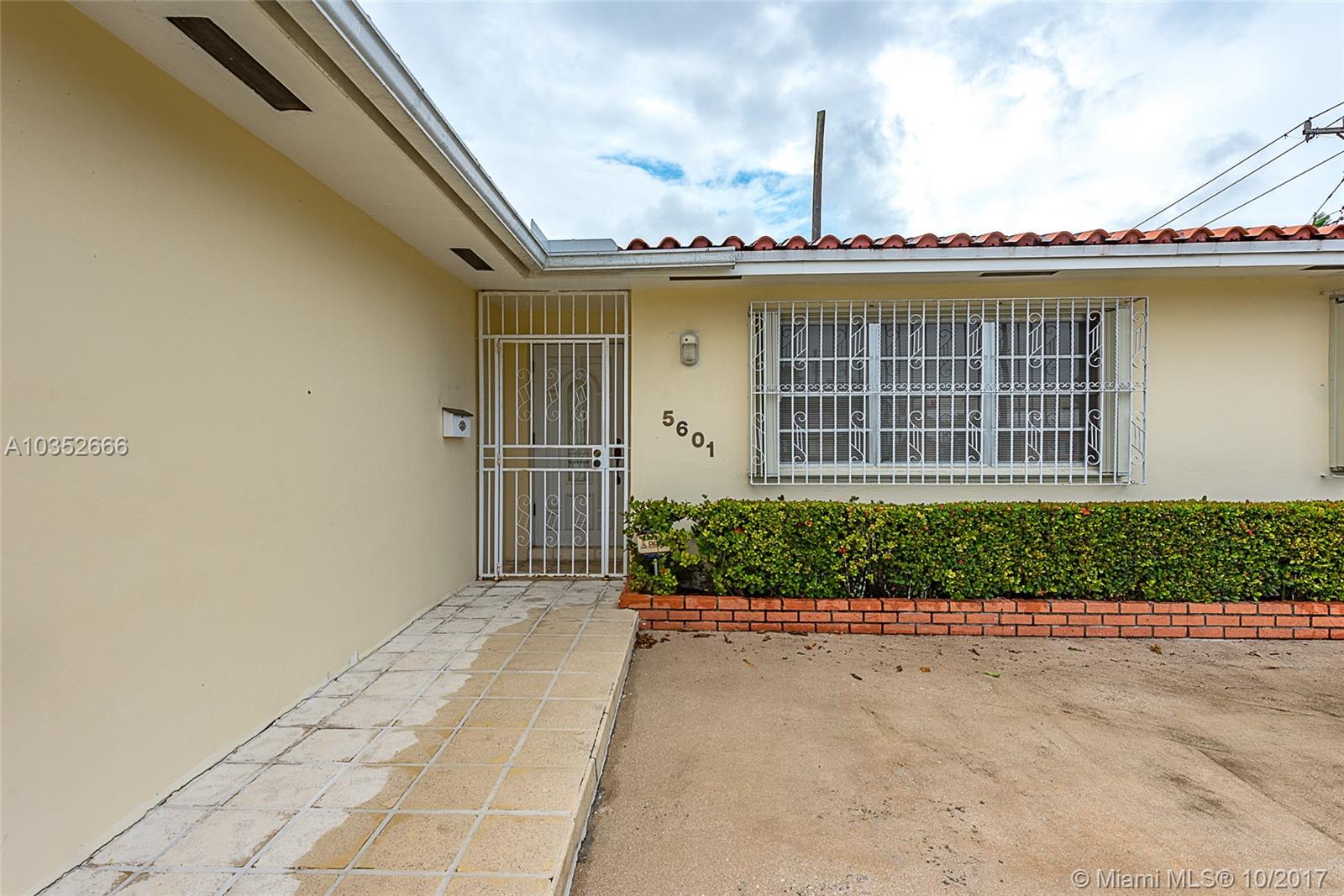 DARLINGTON MANOR - Residential