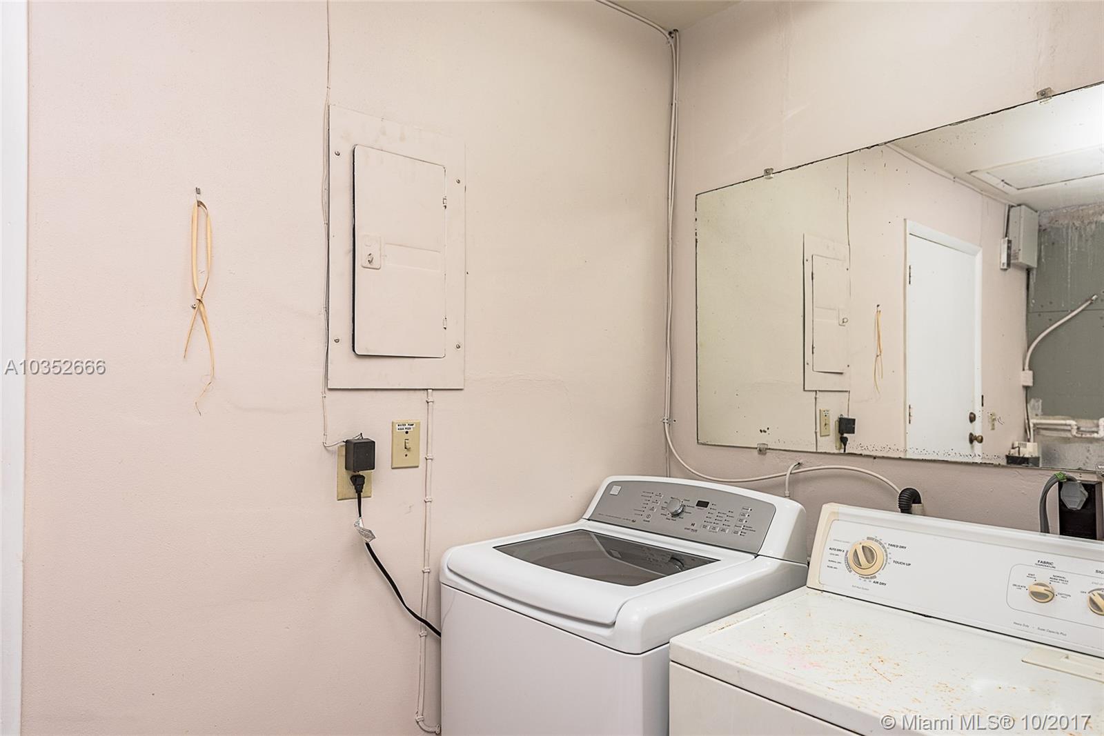 DARLINGTON MANOR - Residential