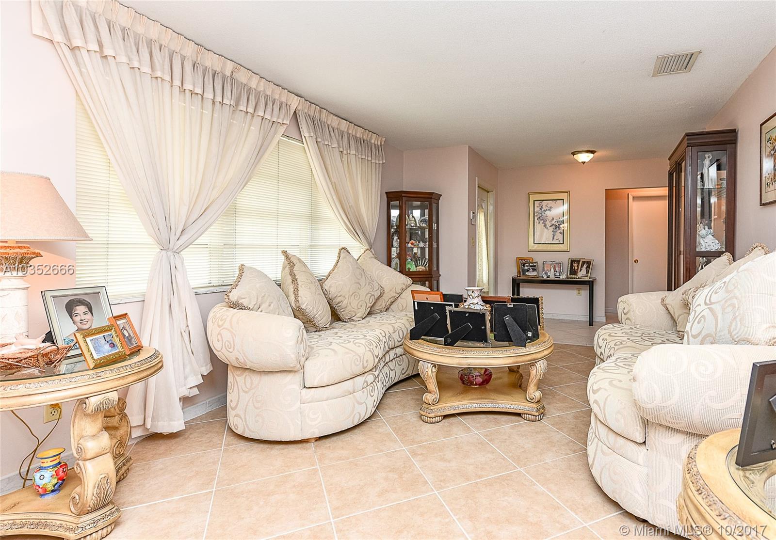 DARLINGTON MANOR - Residential