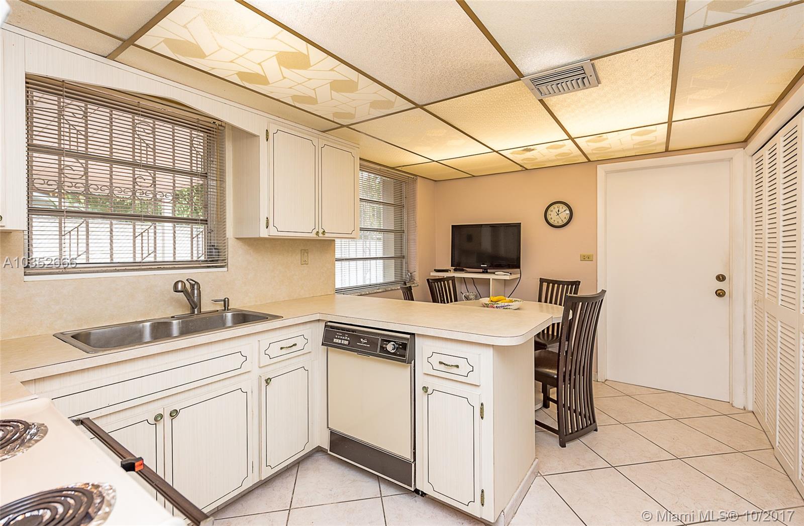 DARLINGTON MANOR - Residential