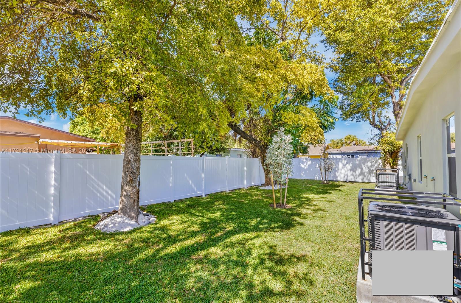MADDOX HEIGHTS - Residential Income