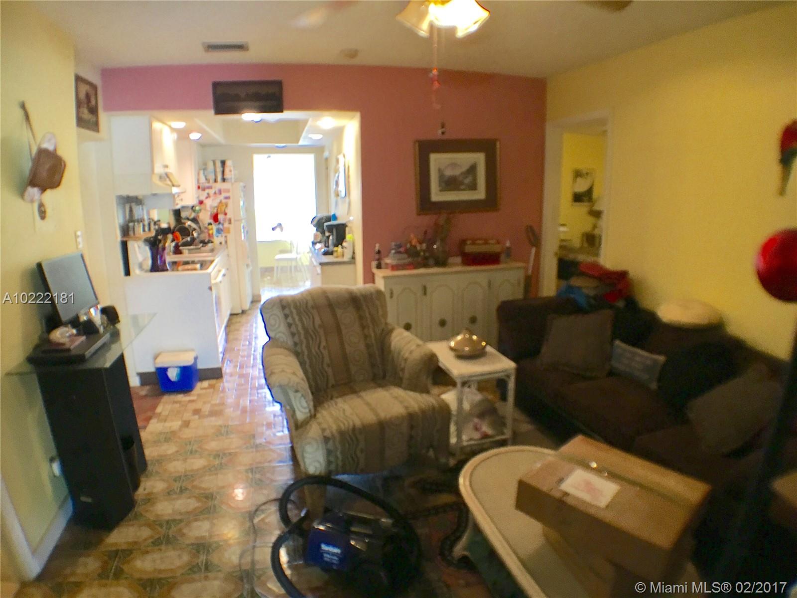 Hollywood Little Ranches - Residential