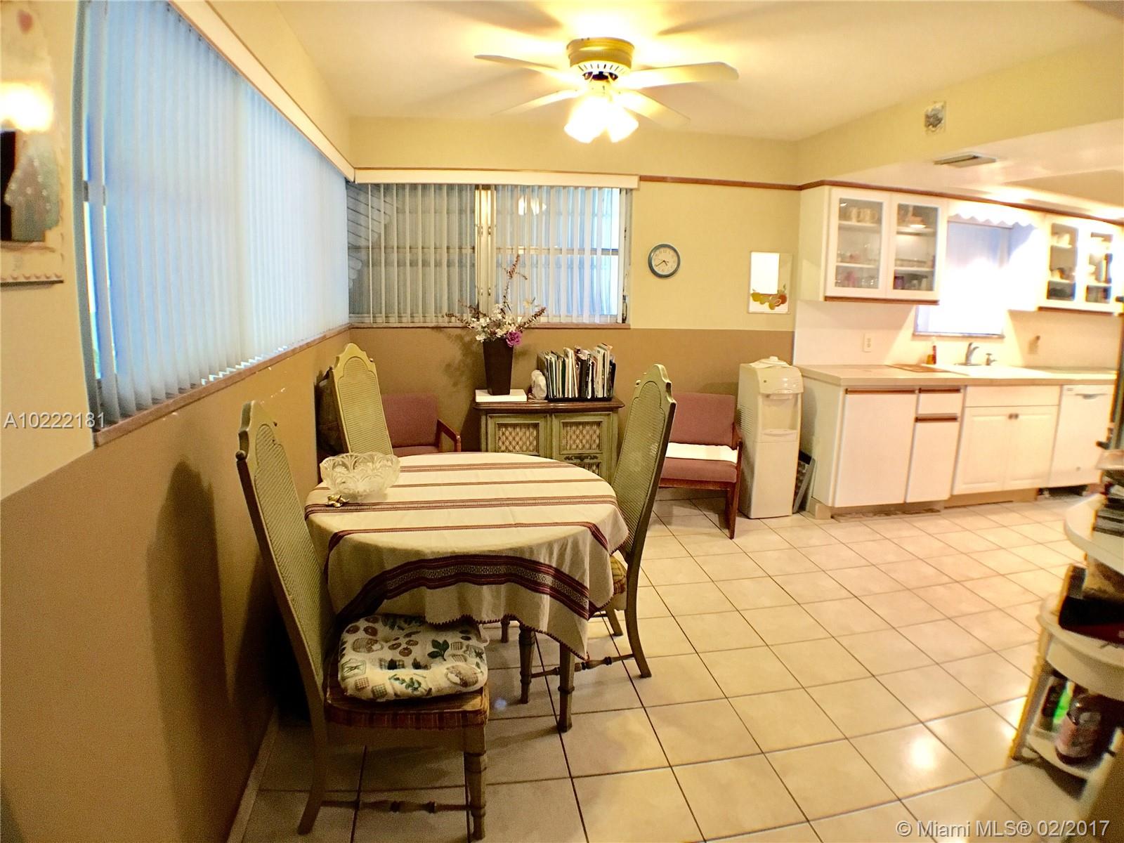 Hollywood Little Ranches - Residential