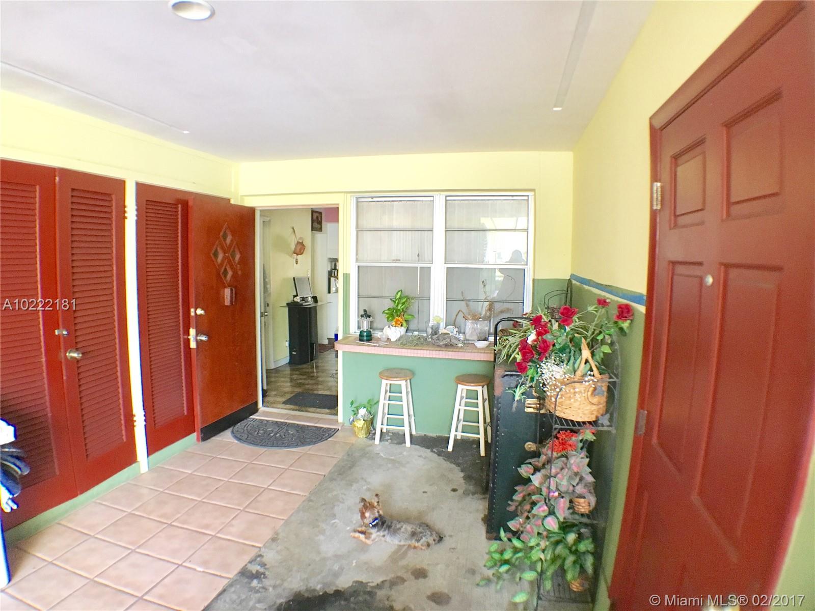 Hollywood Little Ranches - Residential