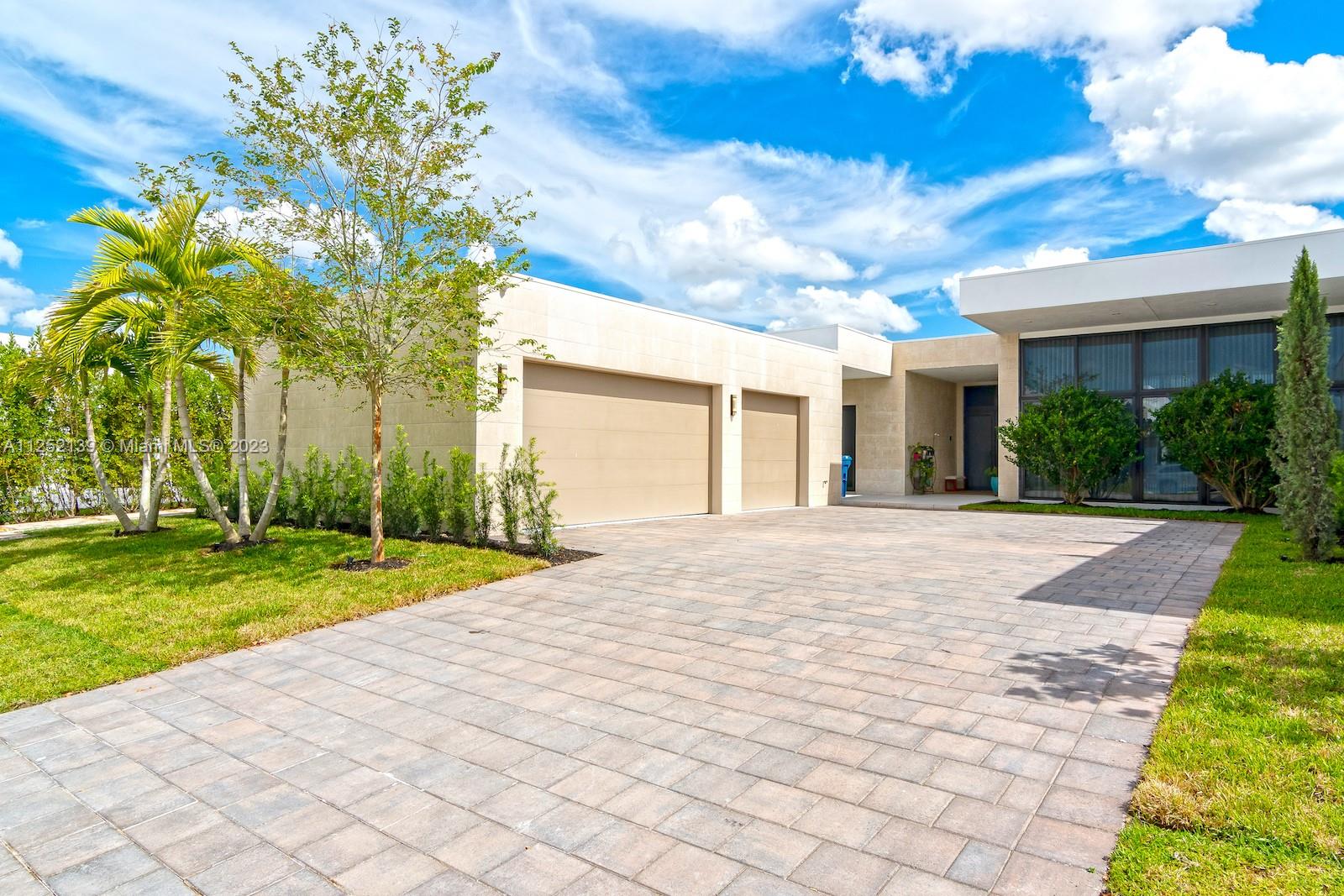 BOTANIKO - Residential