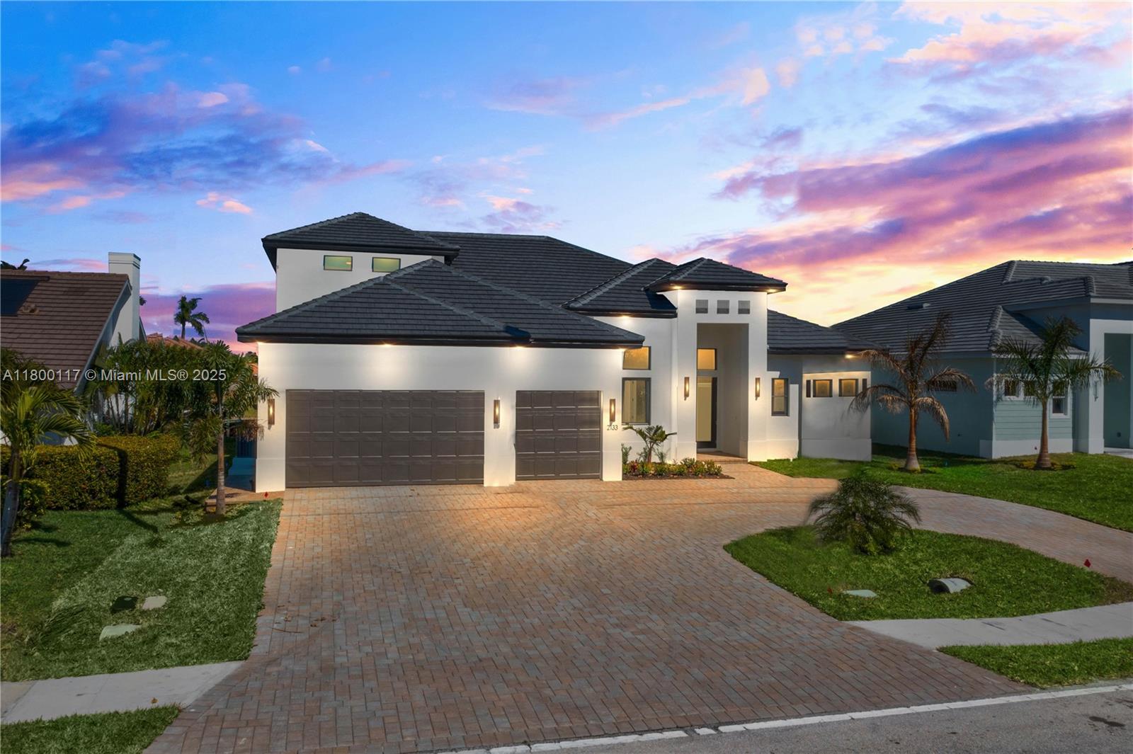 Property for Sale at 2133 Cape Coral Pkwy W Pkwy, Cape Coral, Lee County, Florida - Bedrooms: 4 
Bathrooms: 4  - $1,939,000
