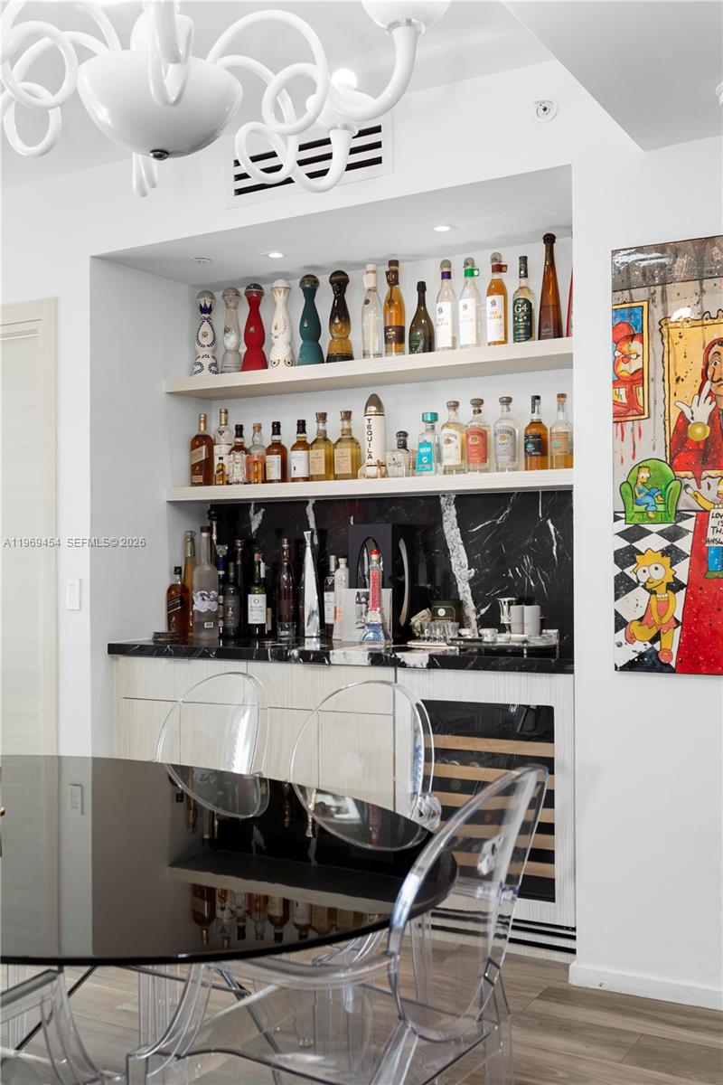 801 SMA RESIDENCES CONDO - Residential Lease