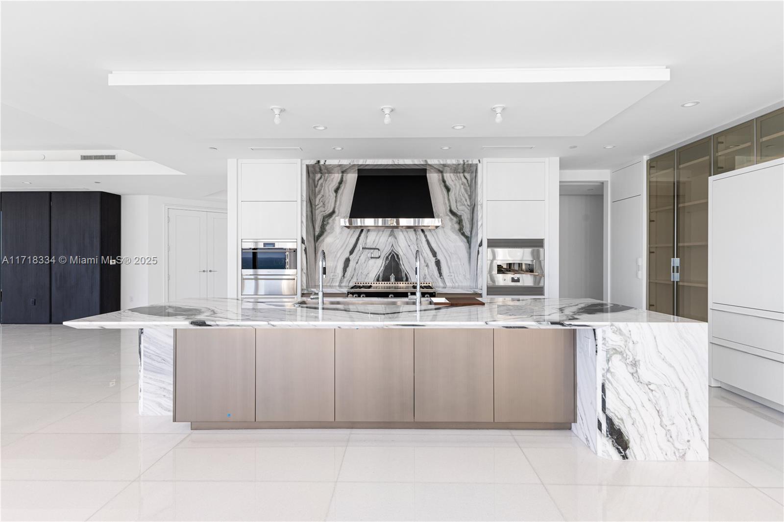 The Estates at Acqualina - Residential
