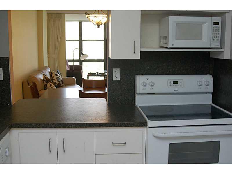 OCEANVIEW PARK CONDO - Residential Lease