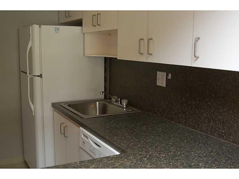 OCEANVIEW PARK CONDO - Residential Lease