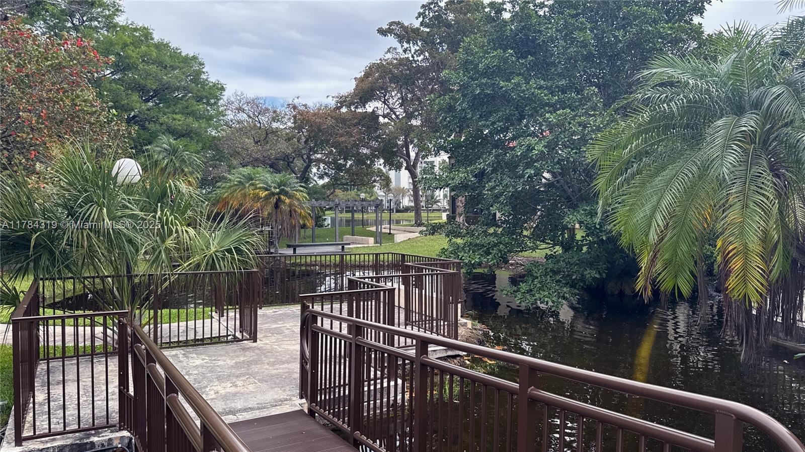 CYPRESS BEND IV-14 CONDO - Residential