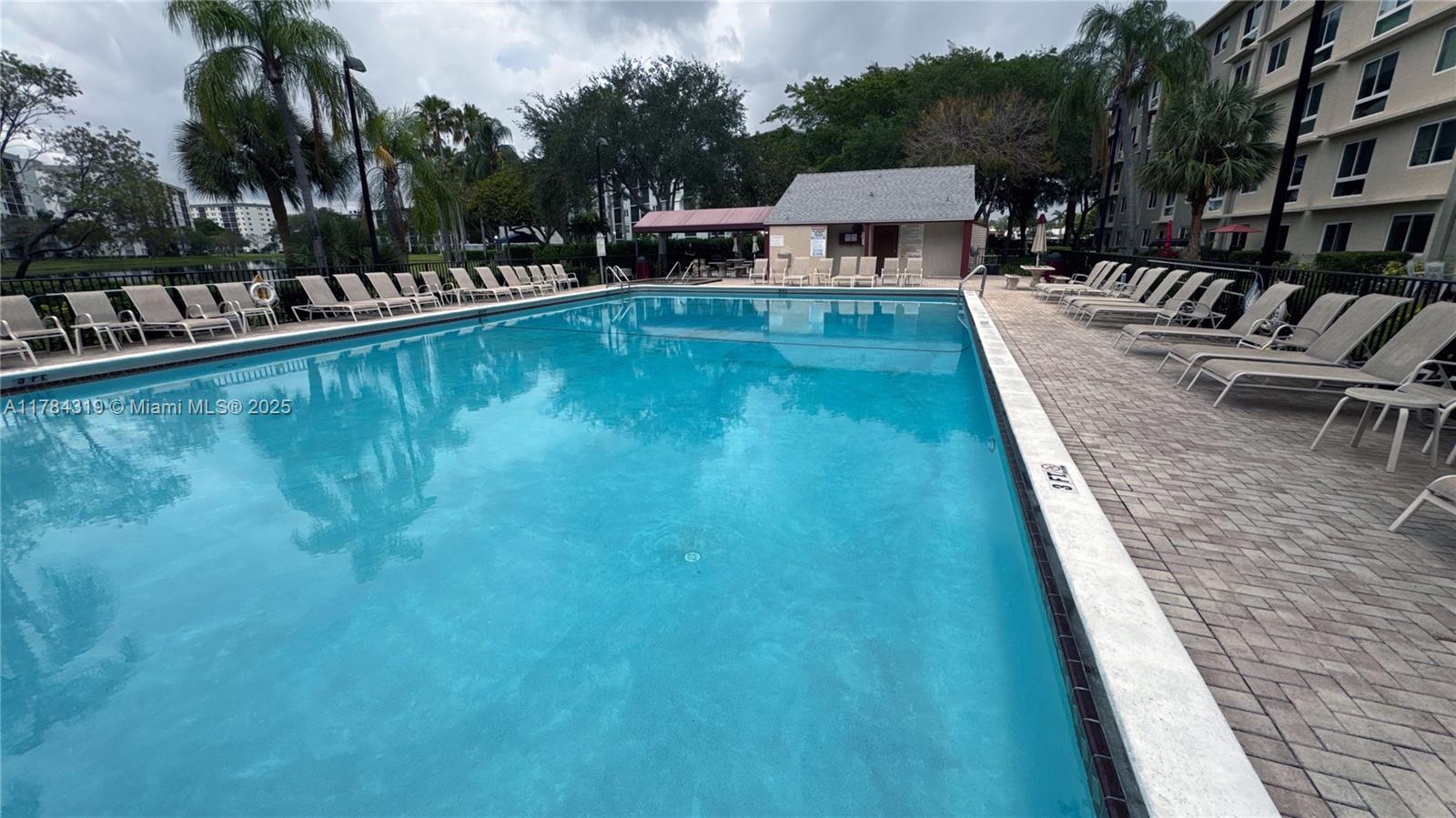 CYPRESS BEND IV-14 CONDO - Residential