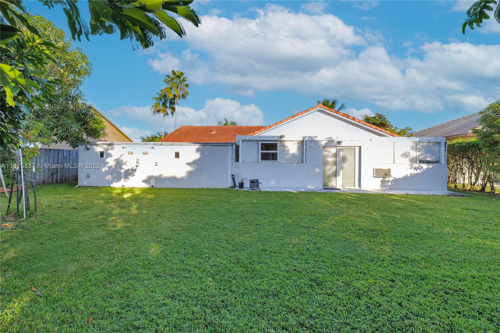 WHITEHORSE ESTATES 2 - Residential