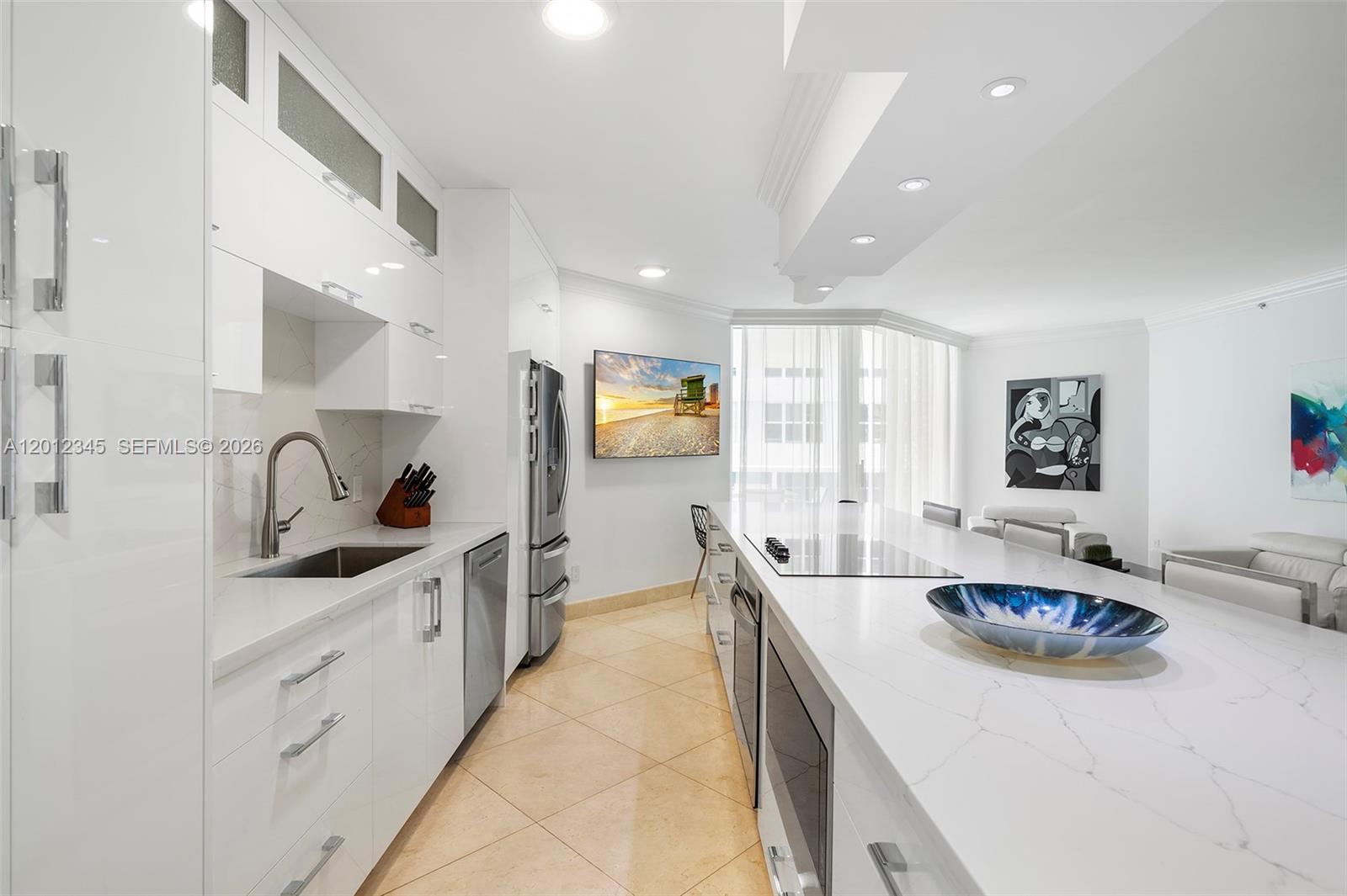 GREEN DIAMOND CONDO - Residential