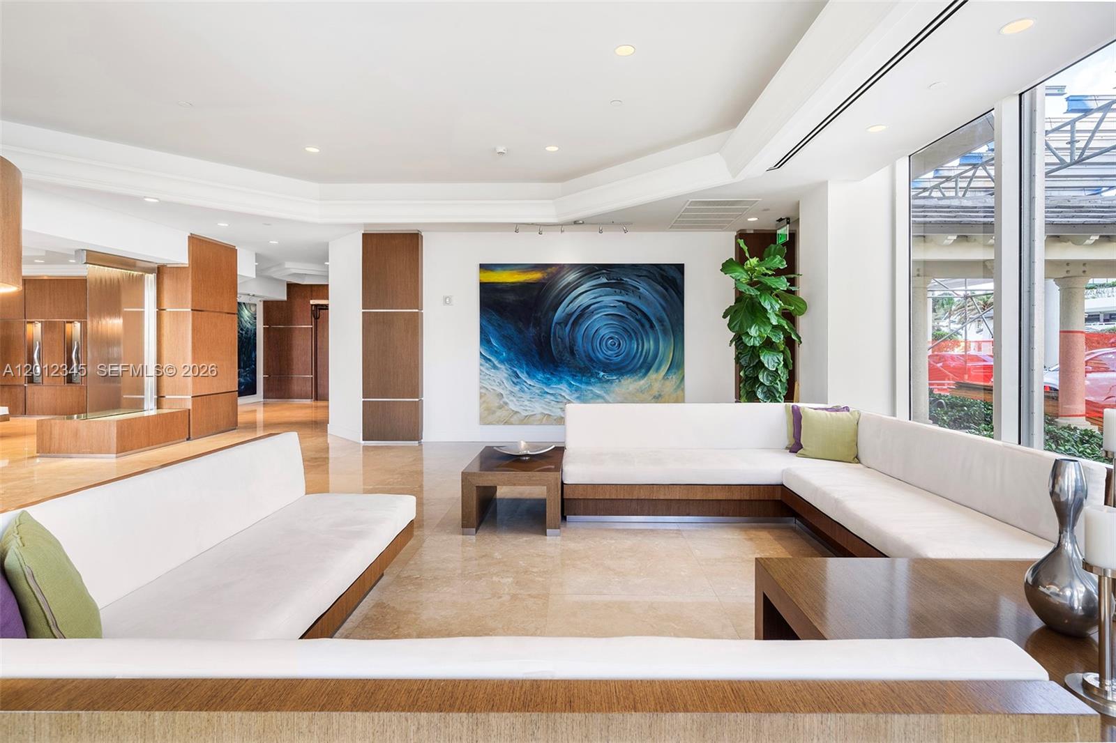 GREEN DIAMOND CONDO - Residential