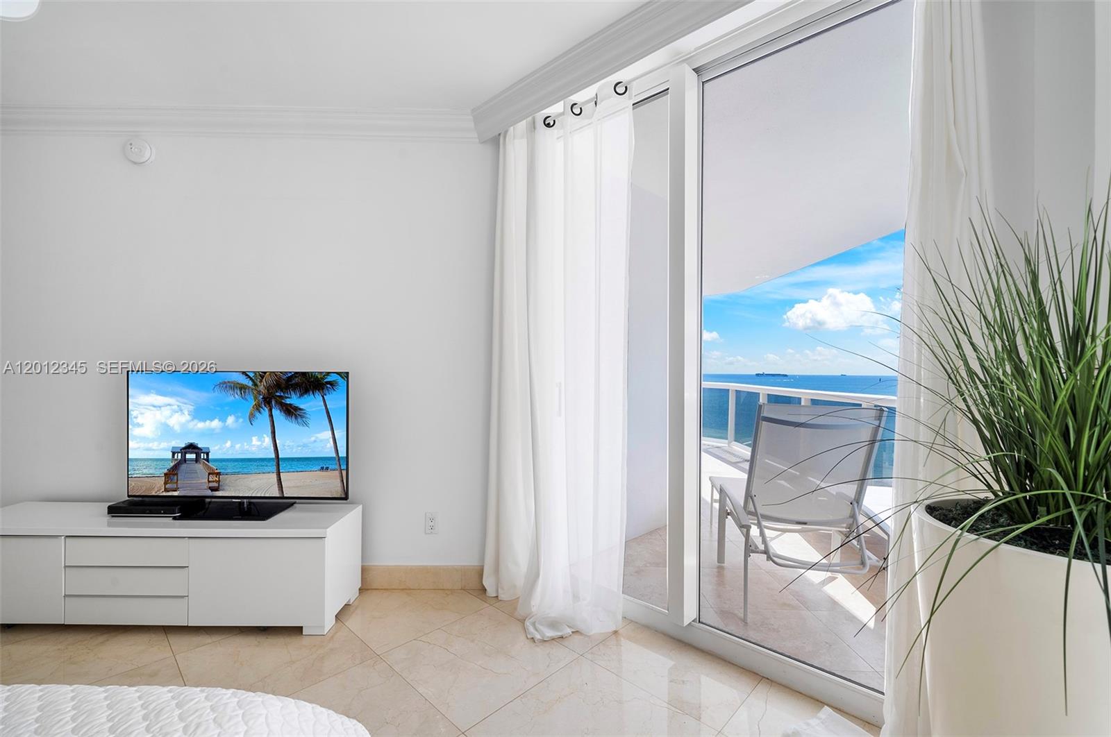 GREEN DIAMOND CONDO - Residential