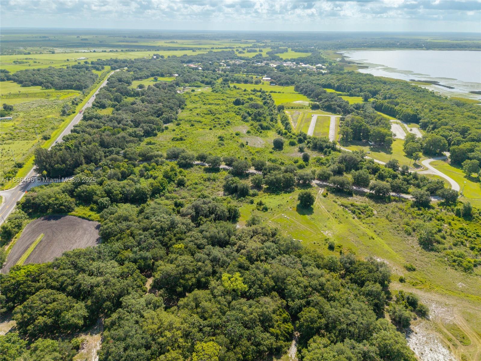 Rural Tracts of Lorida - Residential