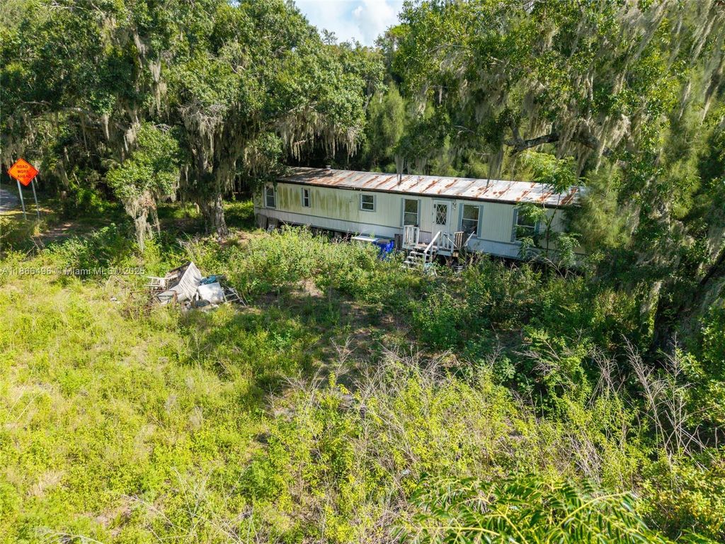 Photo of 4318 US 98 Hwy, Sebring, FL 33876 (MLS # A11866496)