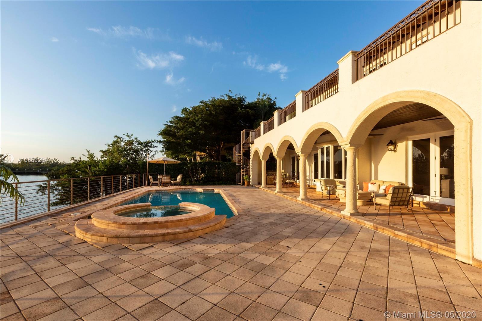 HAMMOCK OAKS HARBOR SEC 3 - Residential