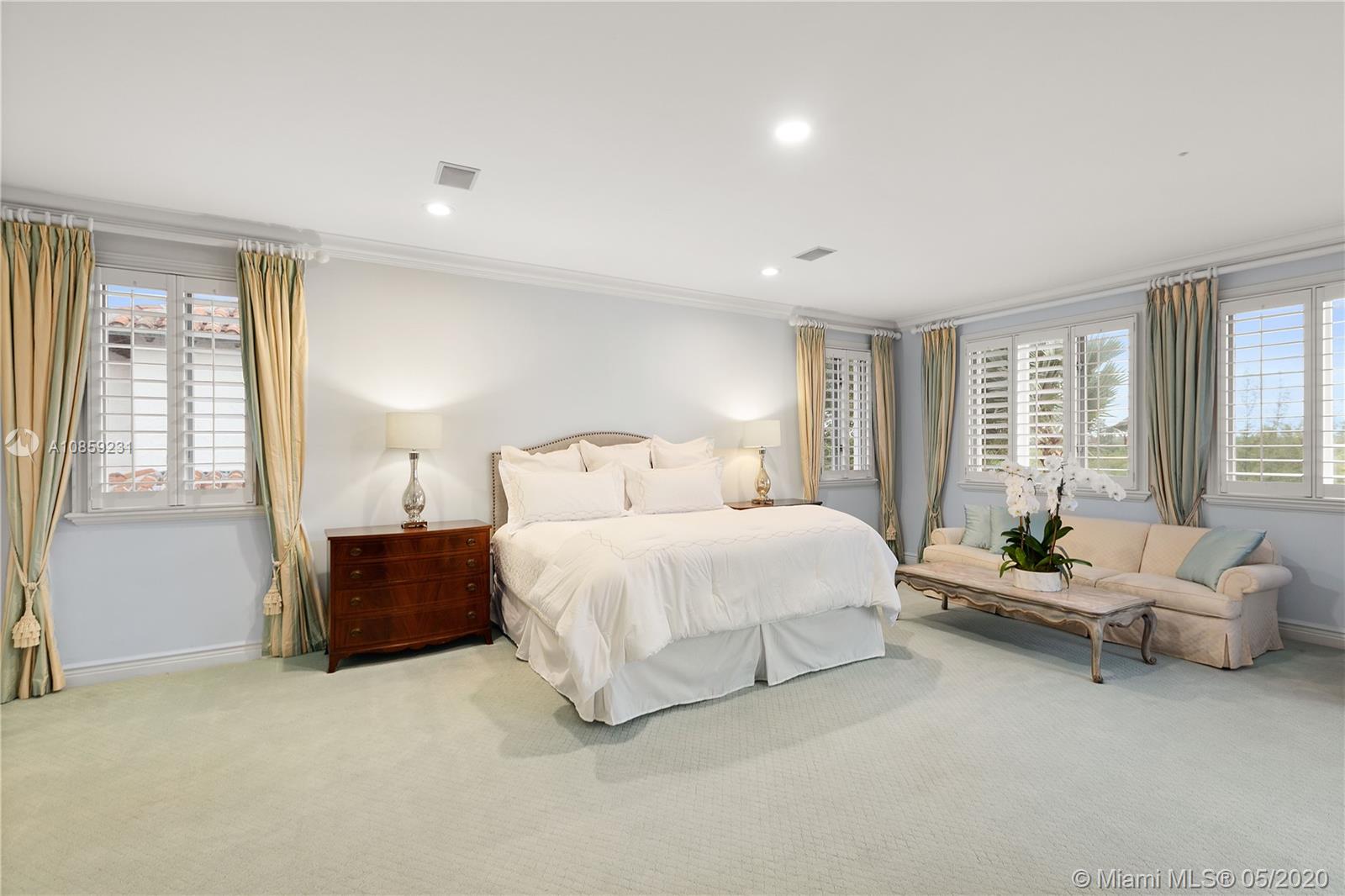 HAMMOCK OAKS HARBOR SEC 3 - Residential