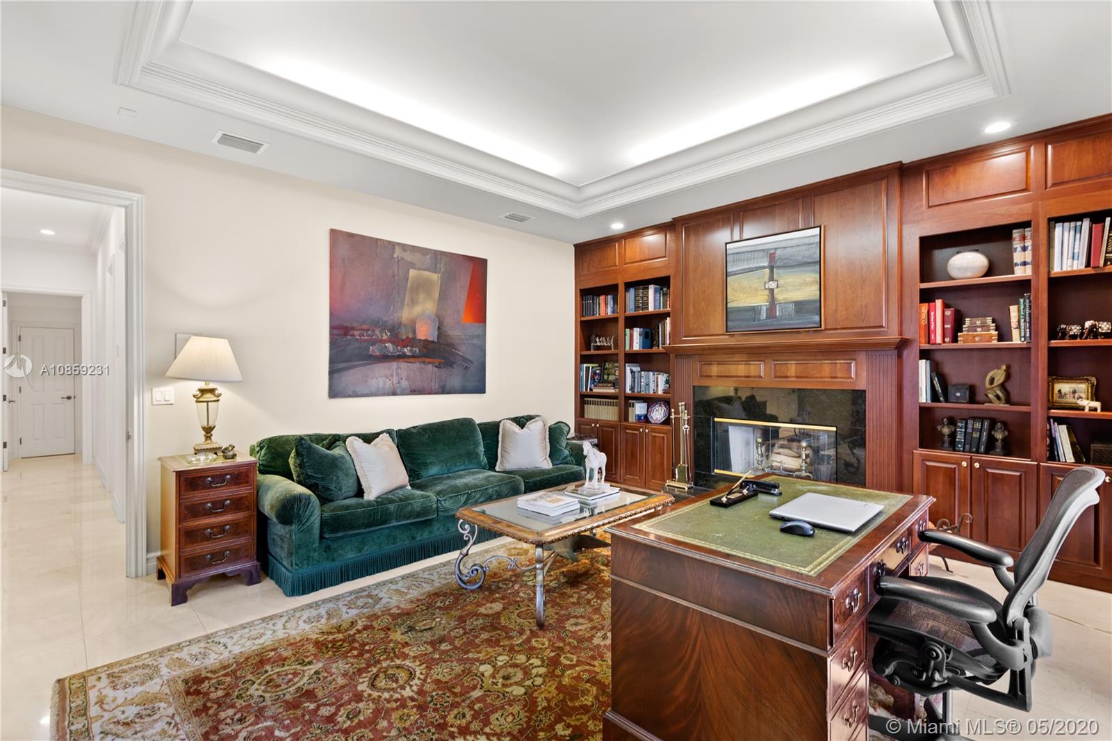 HAMMOCK OAKS HARBOR SEC 3 - Residential