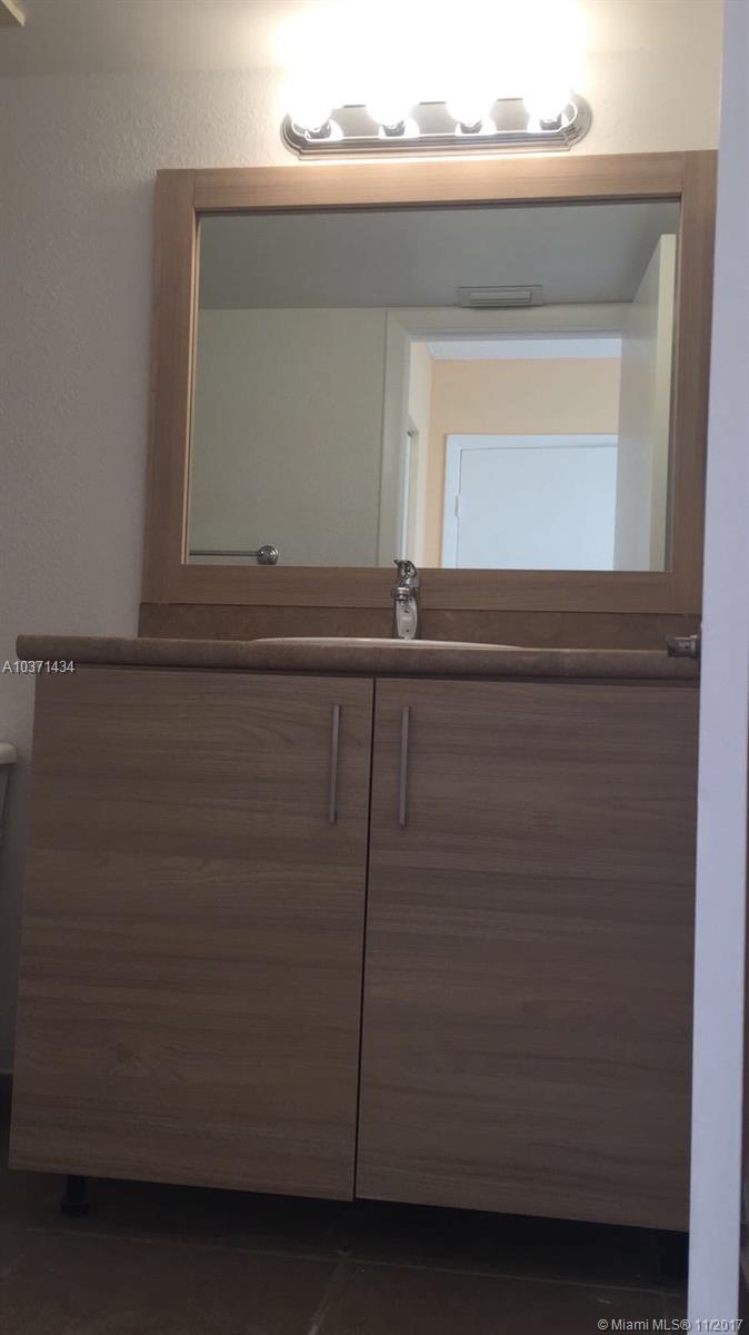 VISCONTI CONDO - Residential Lease