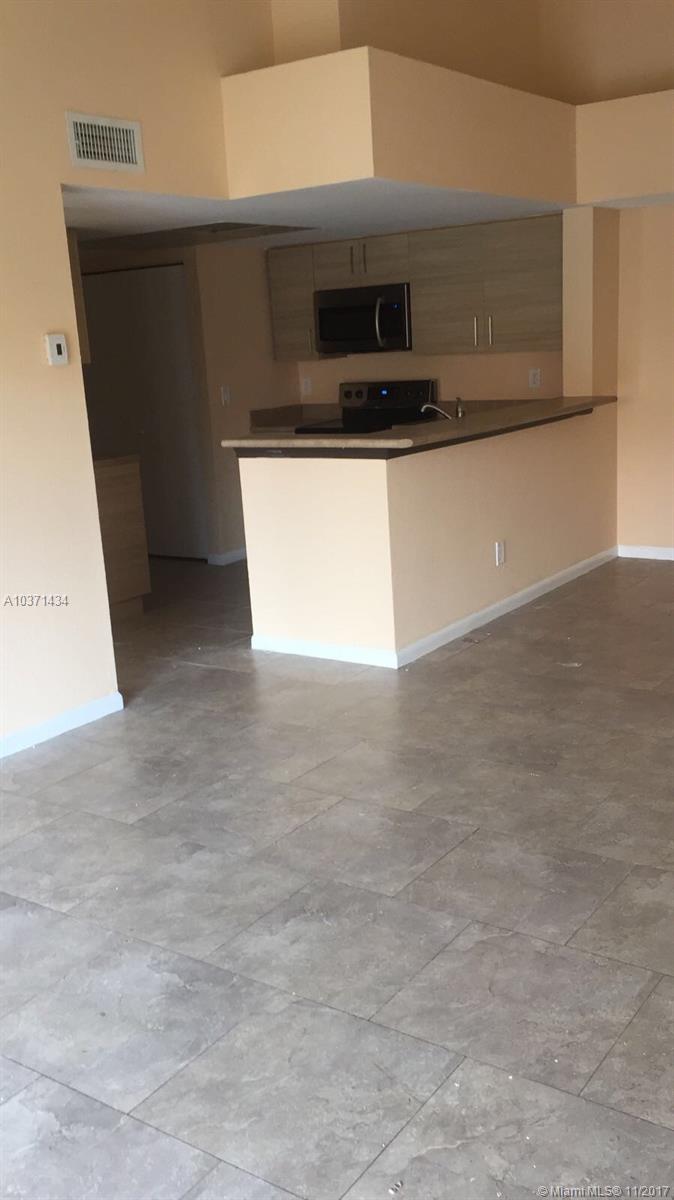 VISCONTI CONDO - Residential Lease