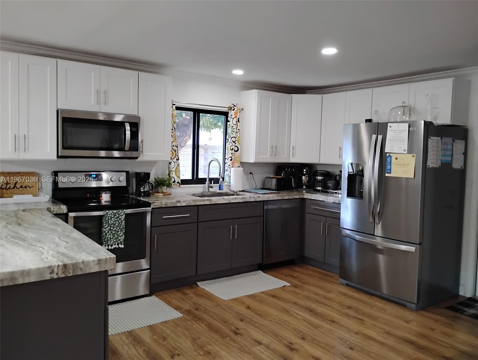 F T MYERS VILLAS - Residential