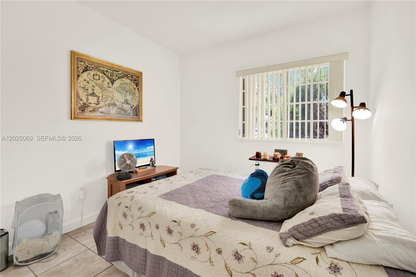 MIRENS PLACE - Residential