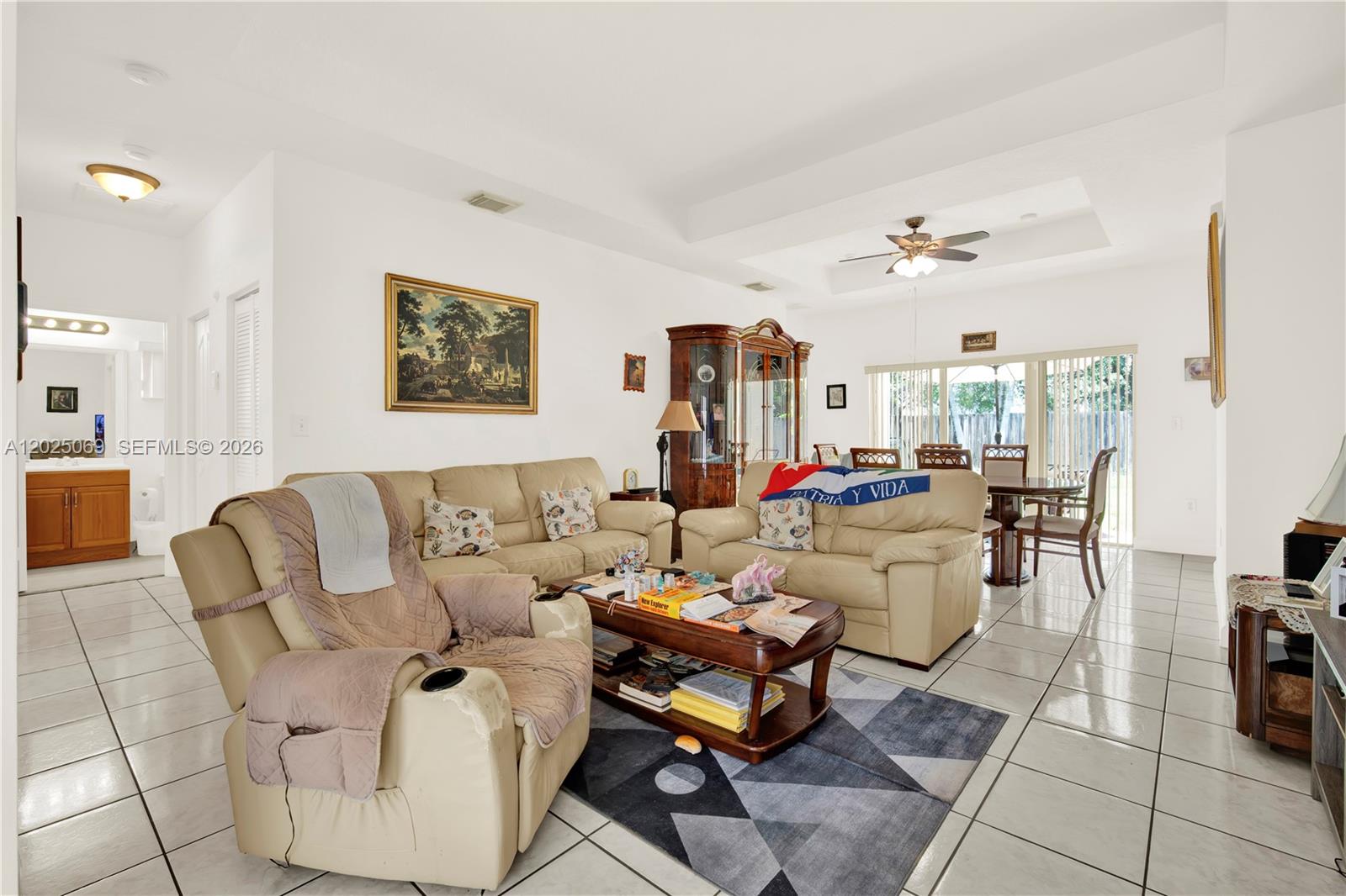 MIRENS PLACE - Residential