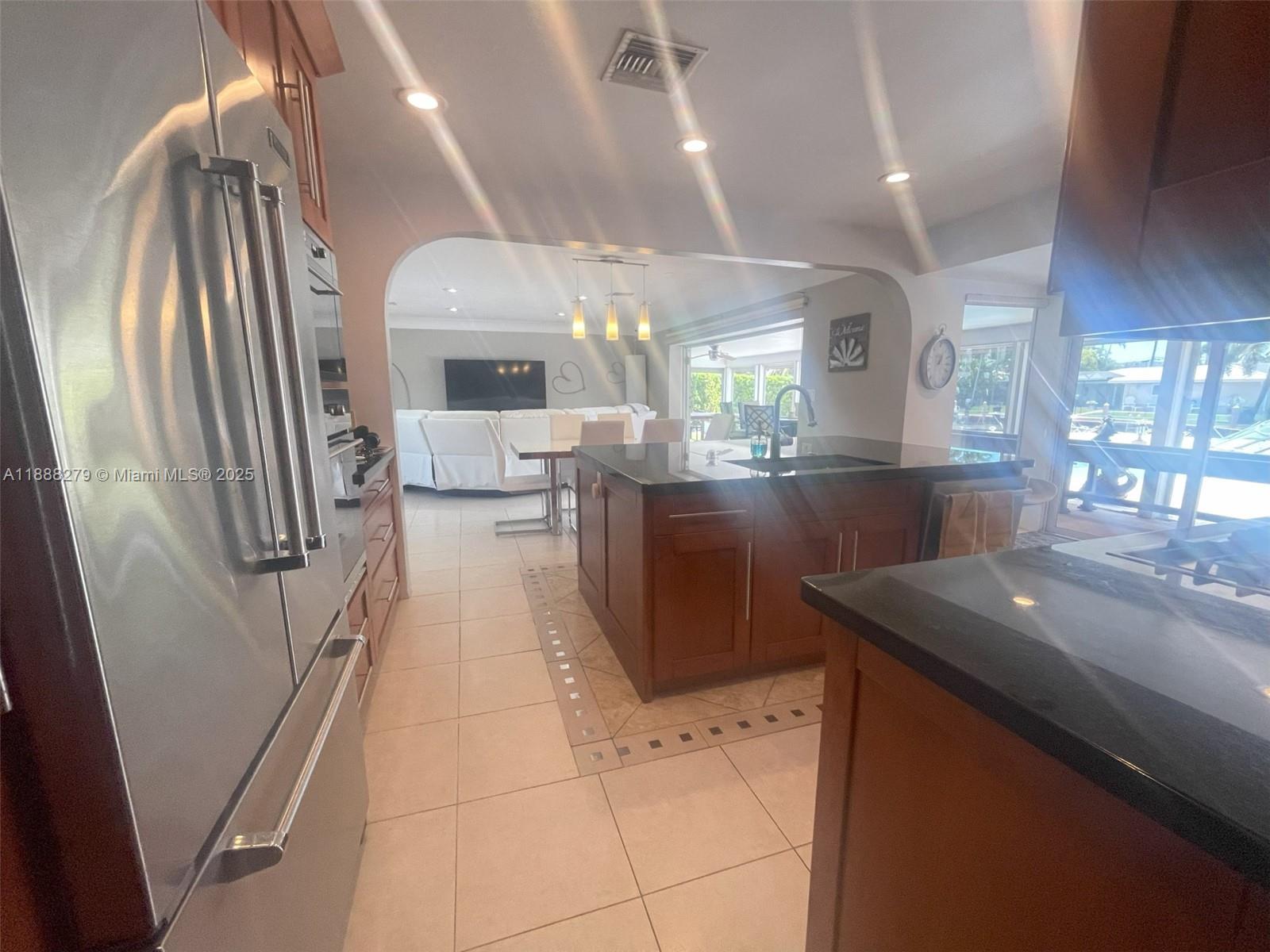 HARBOR VILLAGE SEC - Residential