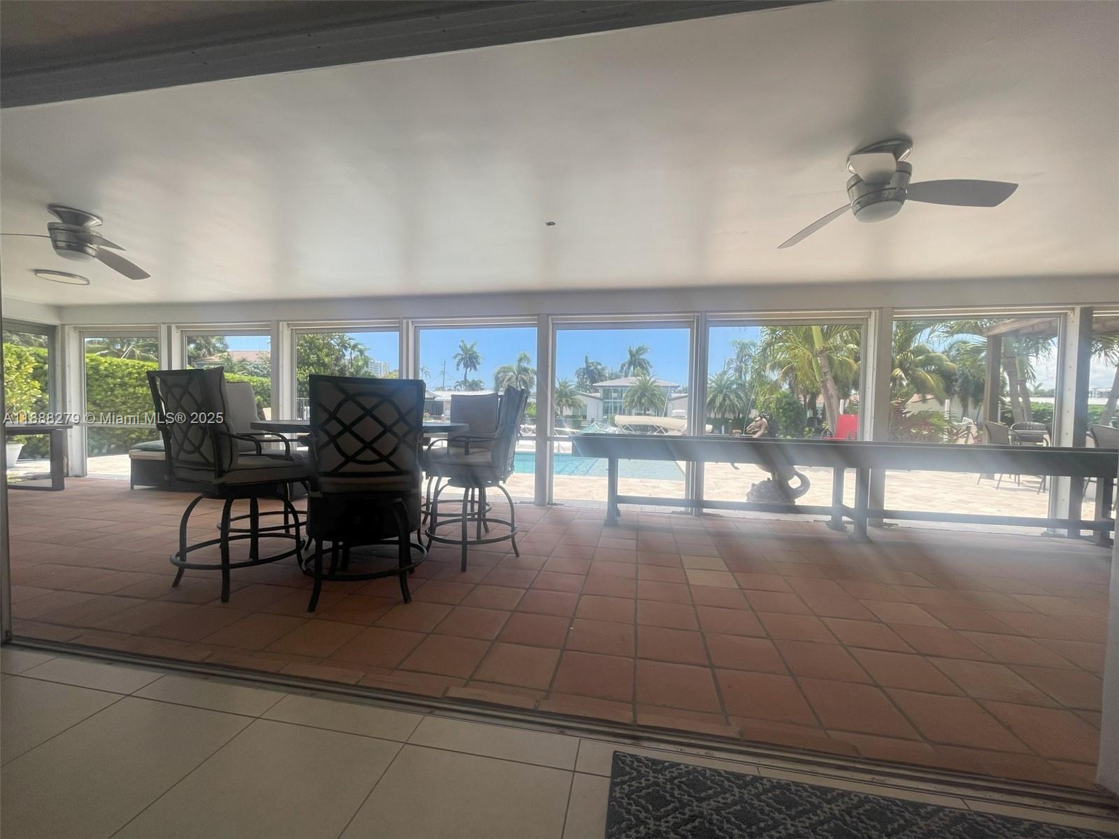 HARBOR VILLAGE SEC - Residential