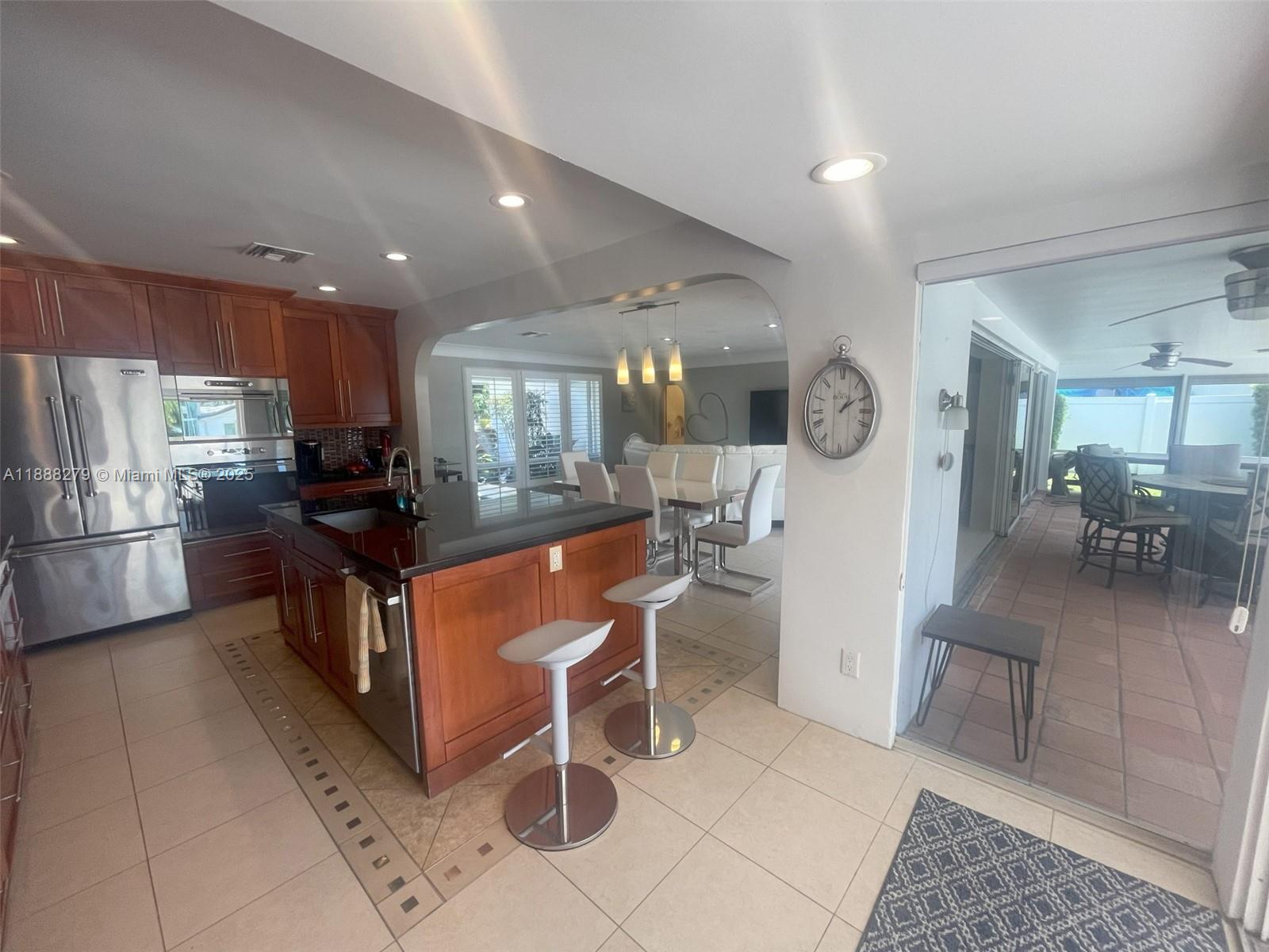 HARBOR VILLAGE SEC - Residential